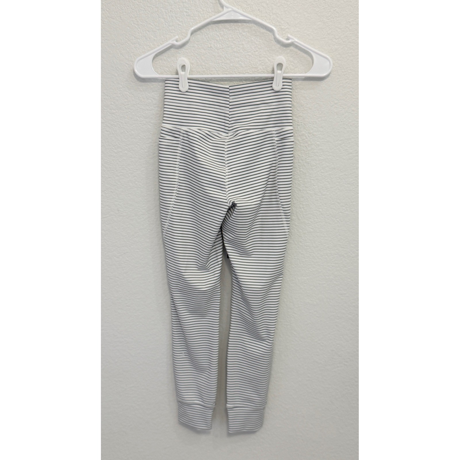 NWT Halara Womens High Waisted Striped Leggings 7/8 Drawstring Pockets XS