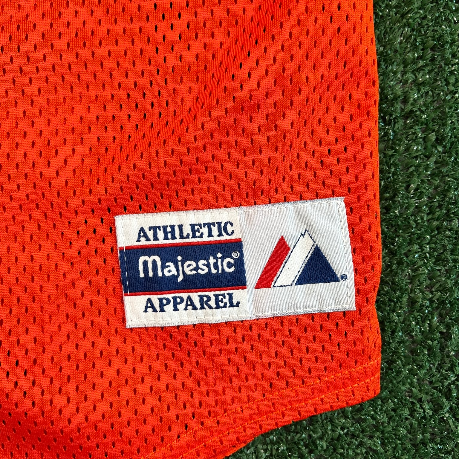VTG Majestic Auburn Tigers University Baseball Jersey Mens Medium Orange USA 90s