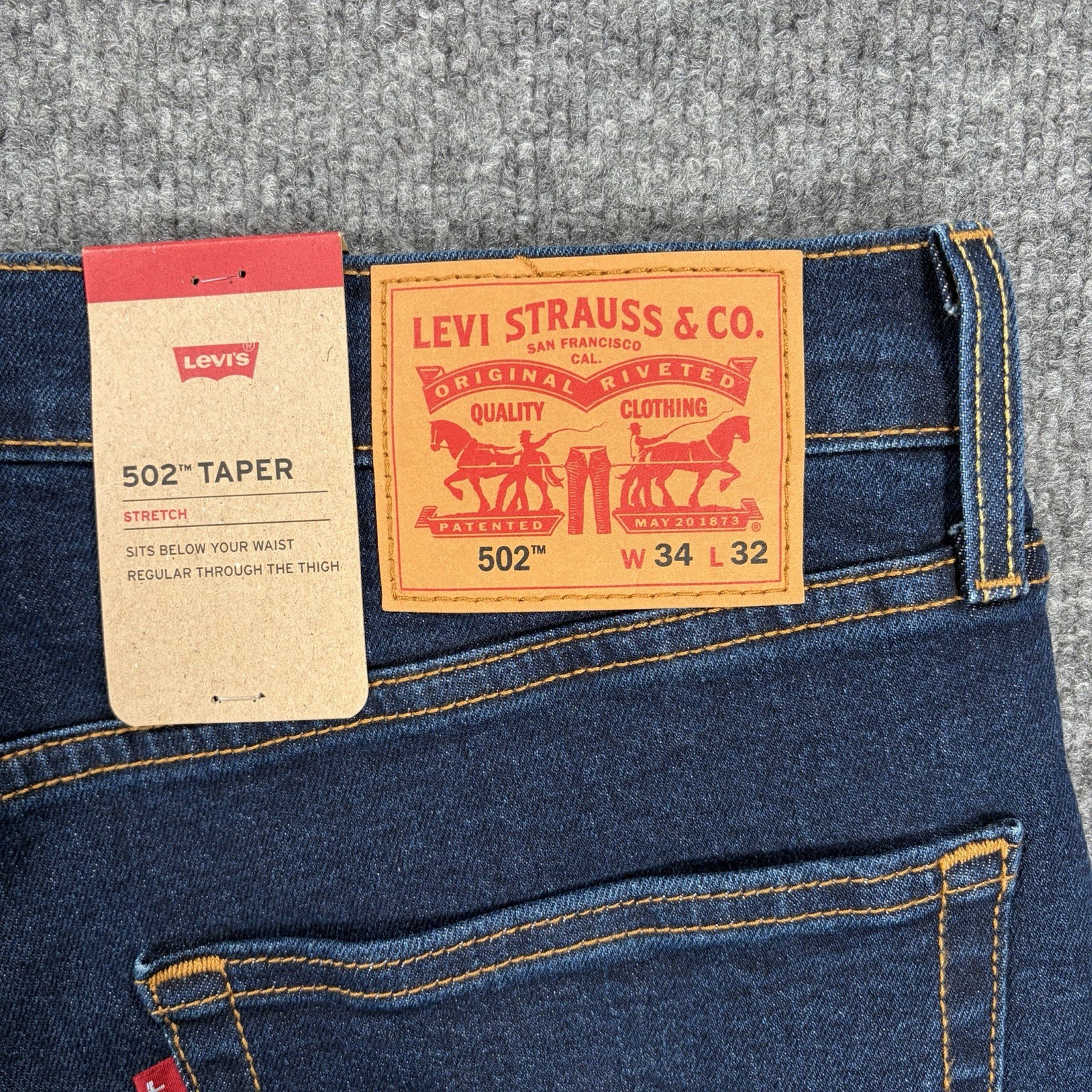 NWT Levis Mens 502 Taper Fit Jeans Blue Stretch Denim Zip Fly 34×32 Tapered