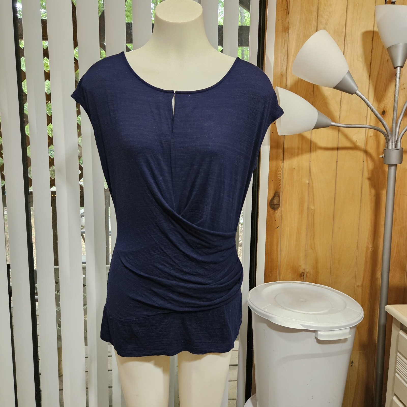 NY&Co Navy Blue Faux Wrap Top M Draped Ruched Keyhole Short Sleeve
