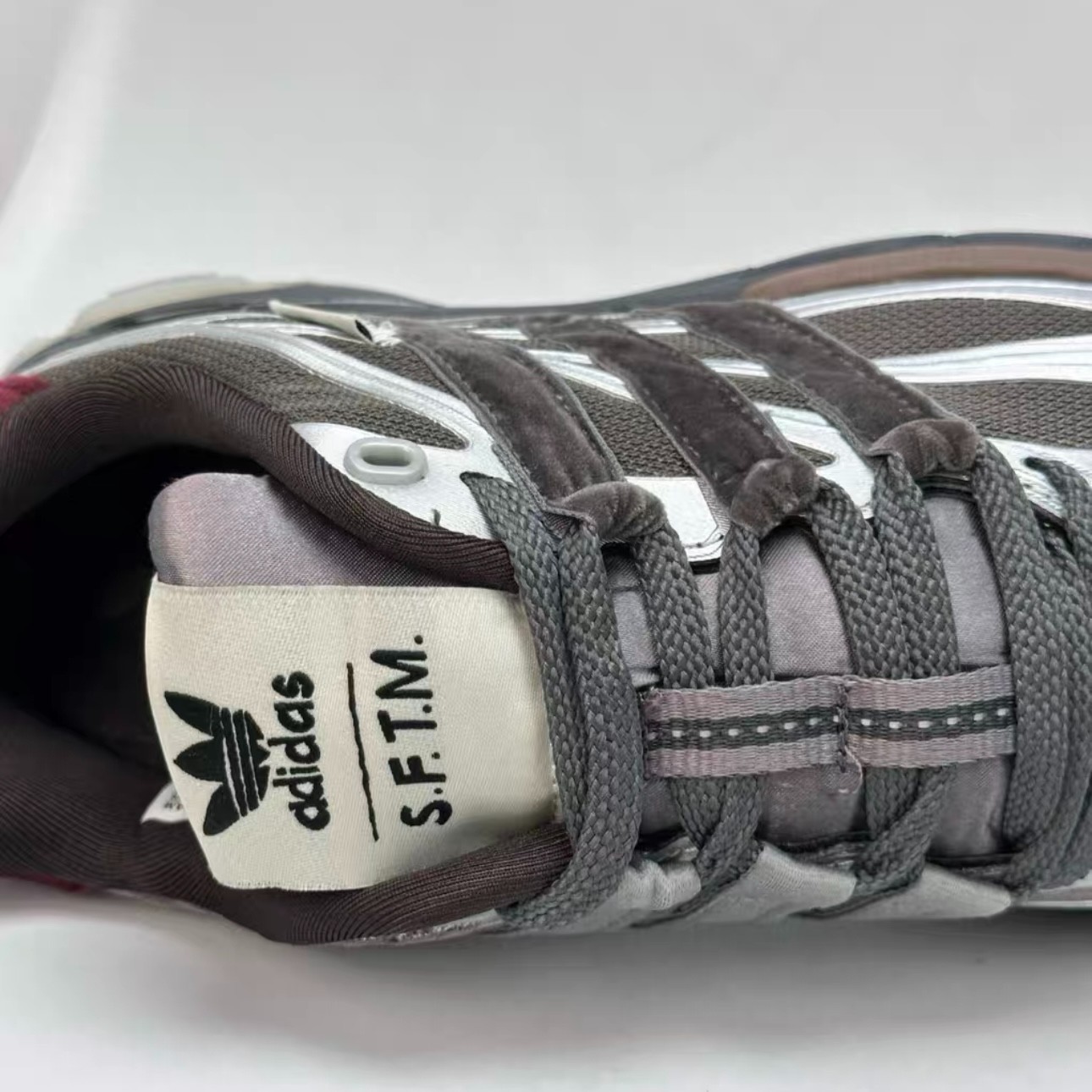 Song for the Mute x adidas Originals Adistar Cushion Metallic JH 9009