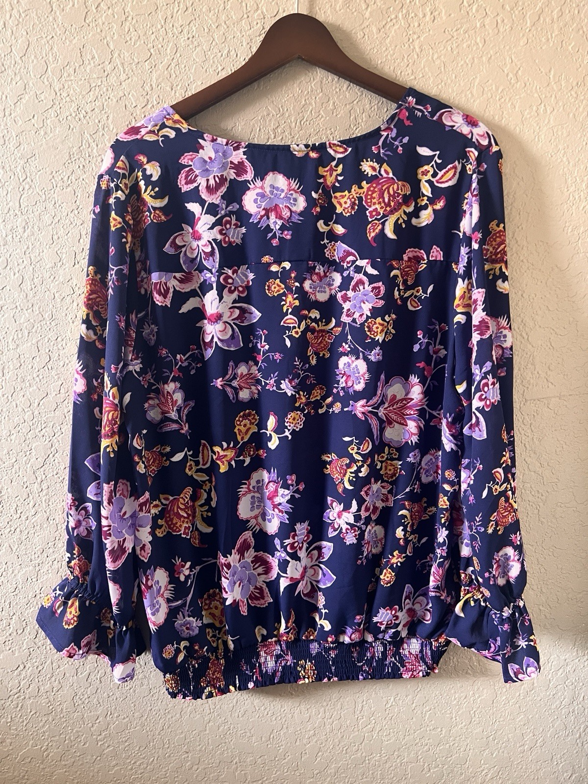 Cooper & Ella Womens PULLOVER BLOUSE V-Neck Bell Sleeve Navy Multi Floral
