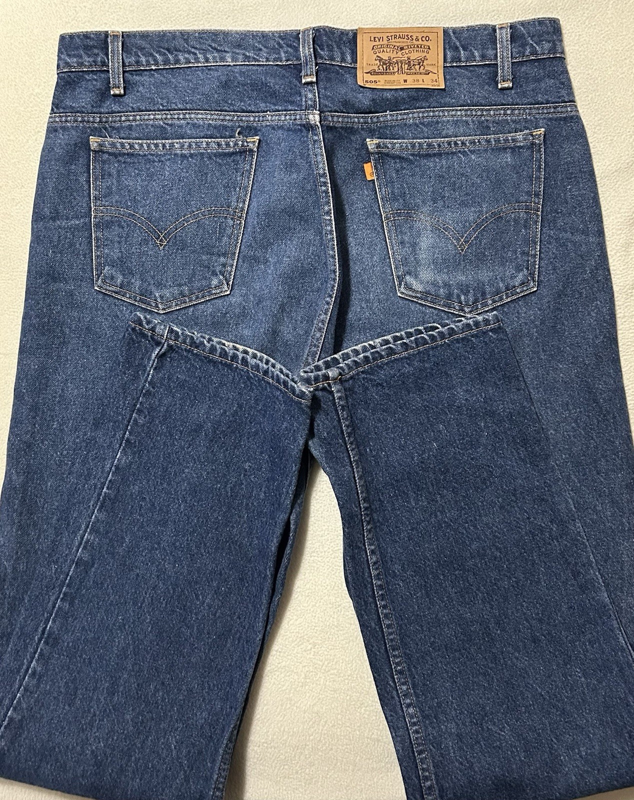 Vintage Levi’s 505 Jeans Orange Tab Men’s 38×34 Blue Denim