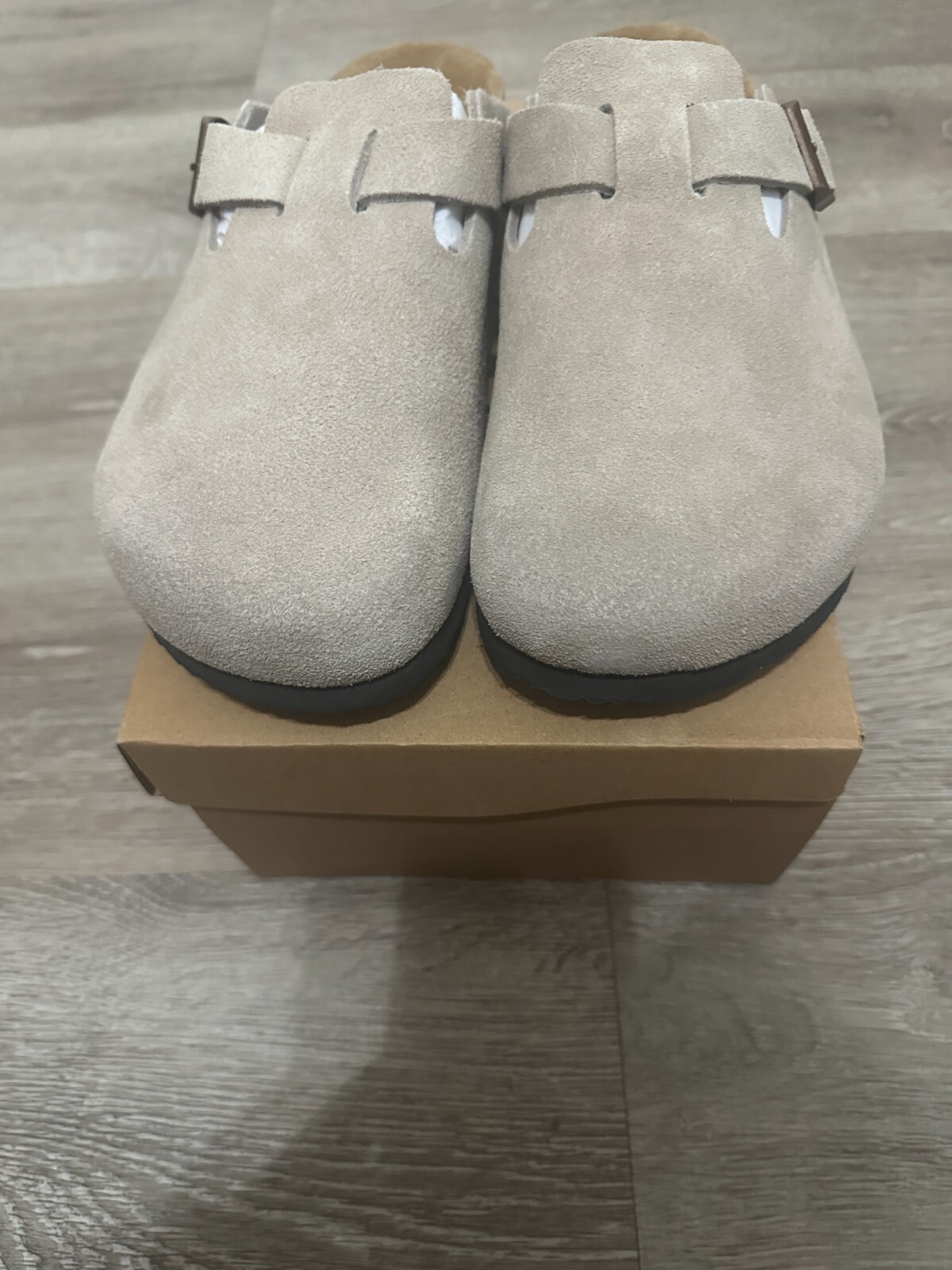 Klukge men light grey sandles size 14(TJ)