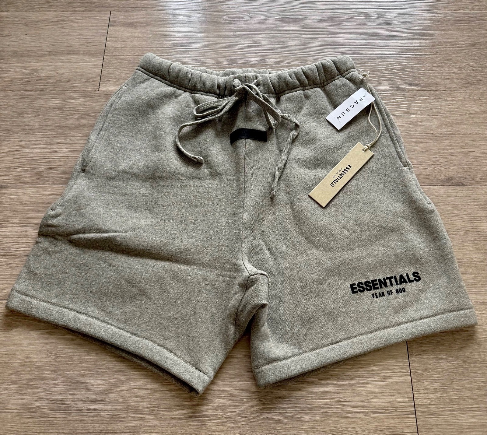 Essentials Fear of God S22 Shorts 3 Colors (Black/ Light/ Dark Oatmeal) All Size