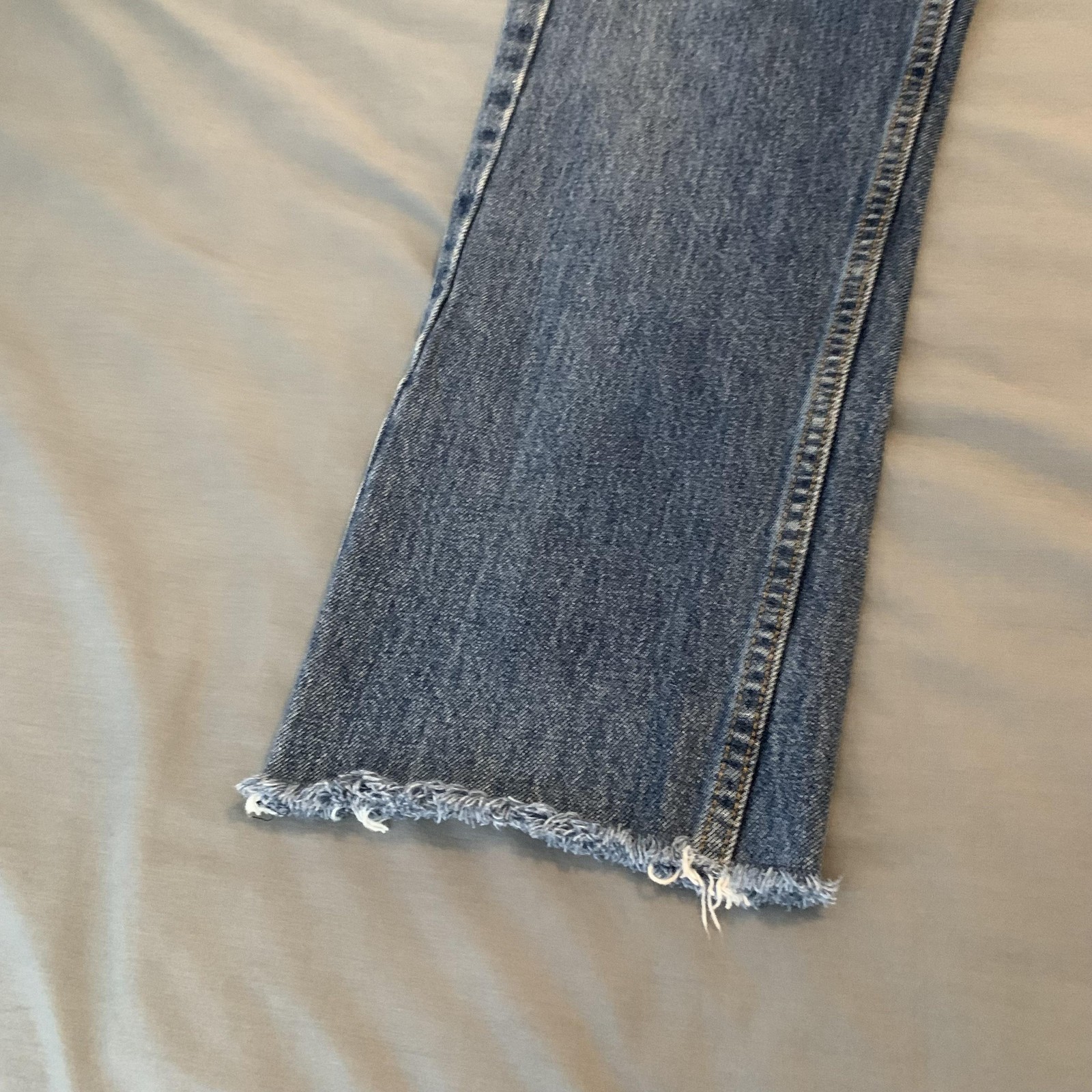 Levis 505 Jeans Mens 31×27 Blue Medium Wash Straight Leg Raw Hem Denim Pants