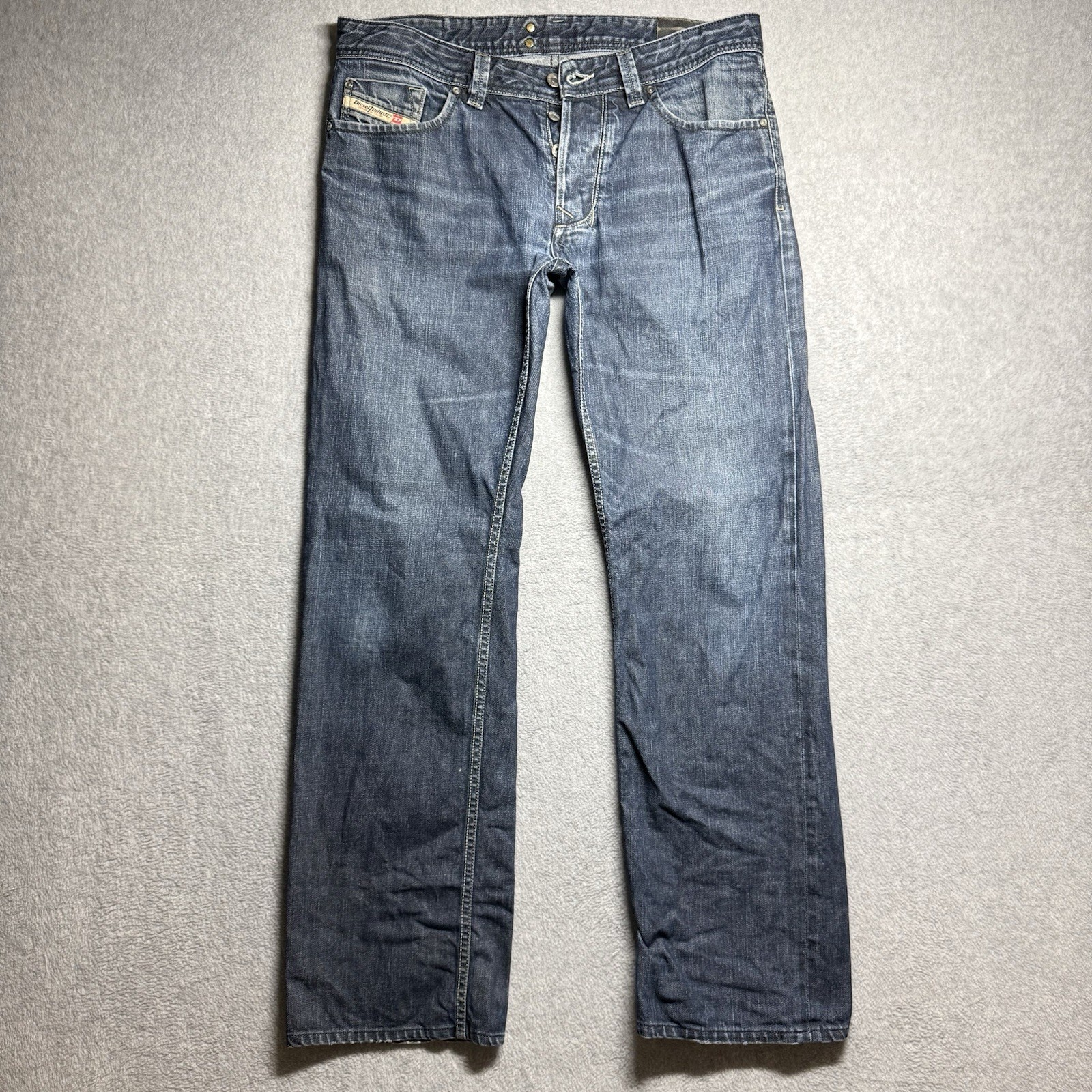 Diesel LARKEE Jeans Men 32×32 Blue Straight Leg Dark Wash Italy Hemmed 0088Z