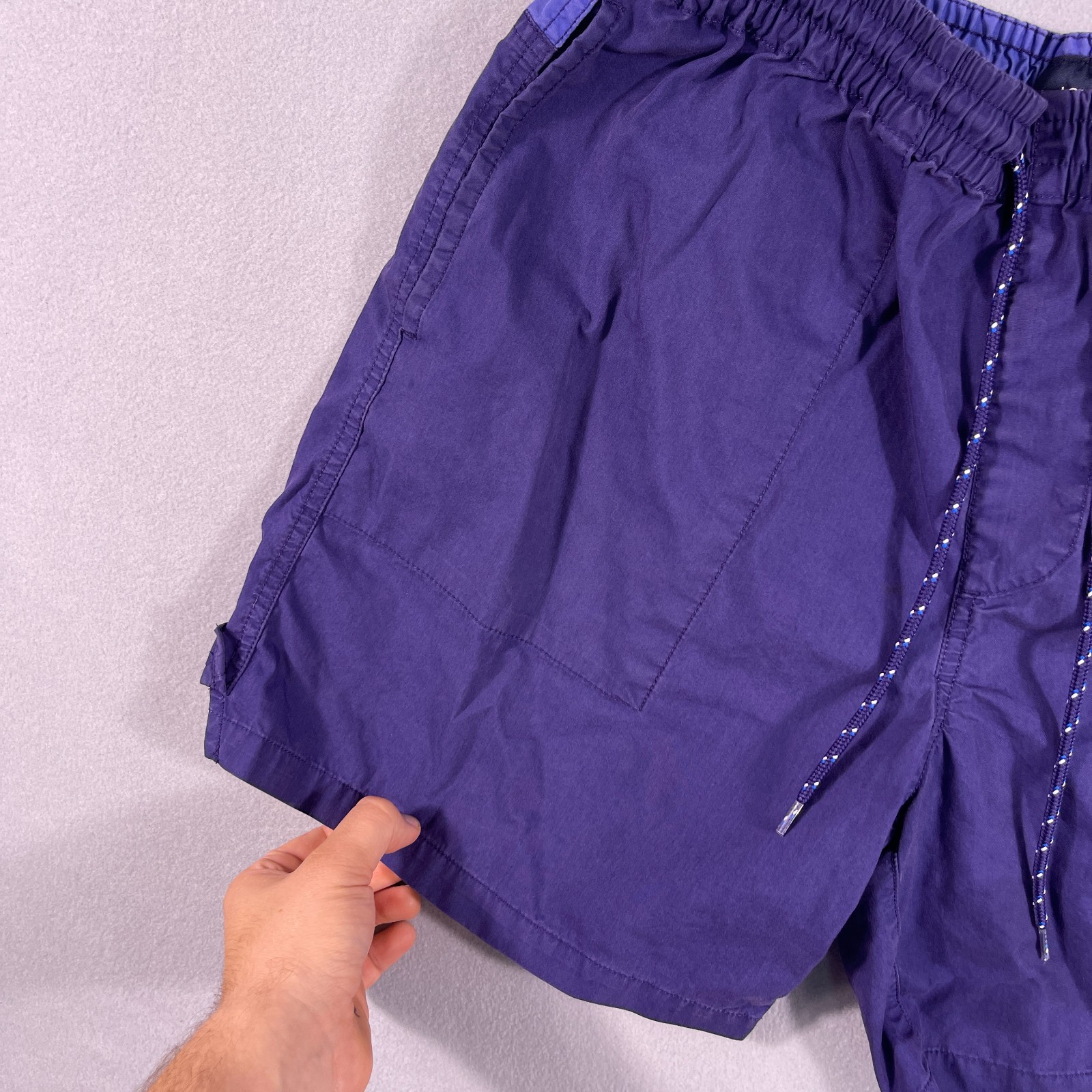 J Crew Climbing Shorts Mens Medium Blue Drawstring Hiking Baggies 6″ Inseam
