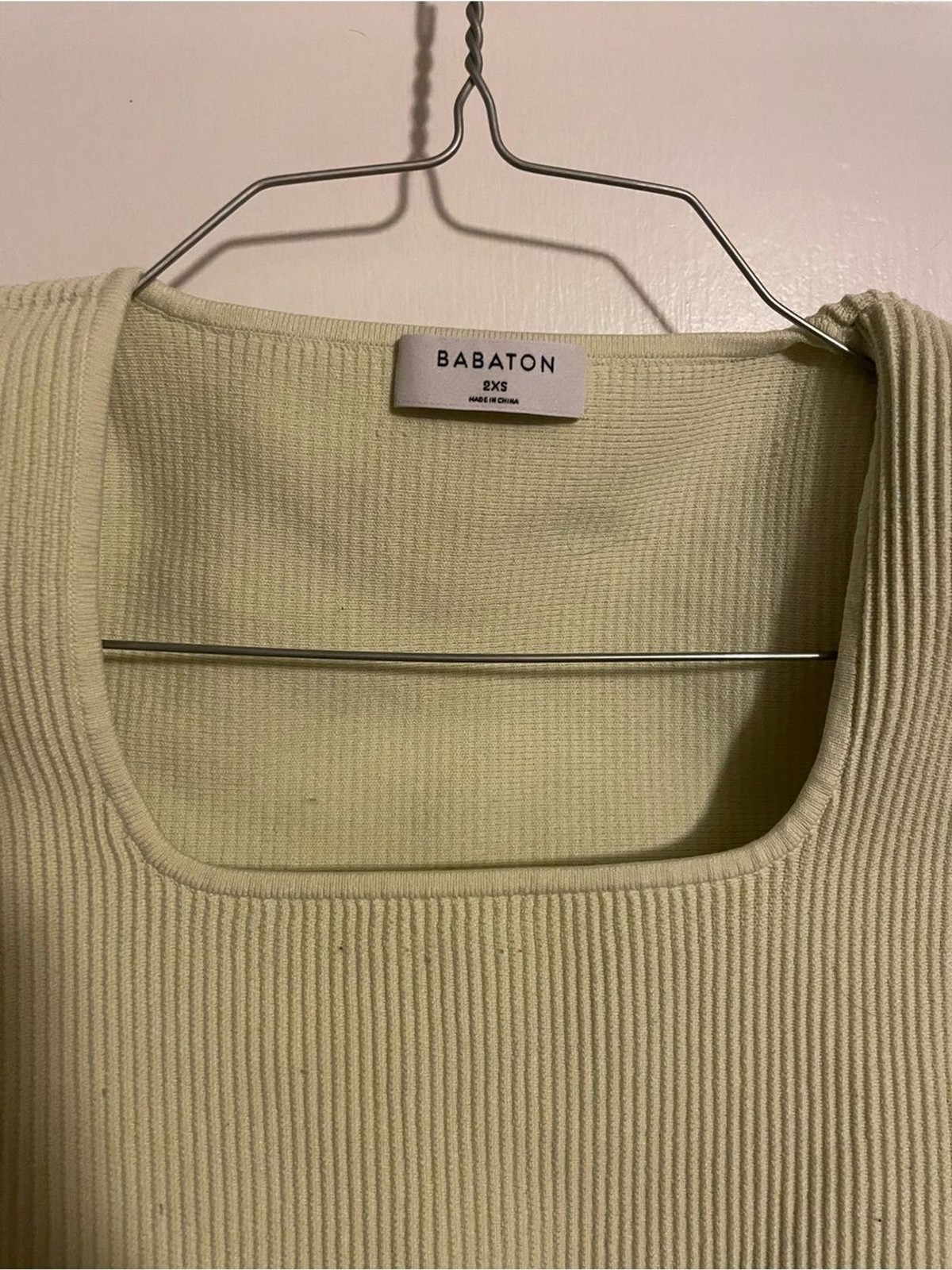 Babaton Ribbed Square-Neck Crop Top — Light Lime Size XXS