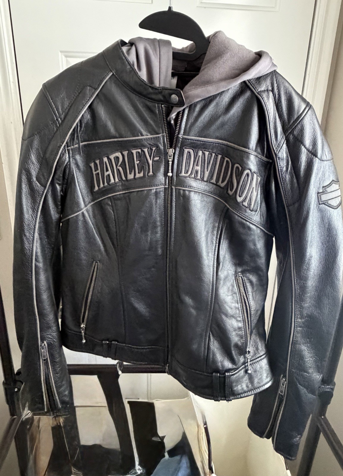 Harley-Davidson Women’s M Willie G Skull 3 in 1 Black Leather/ hoodie liner