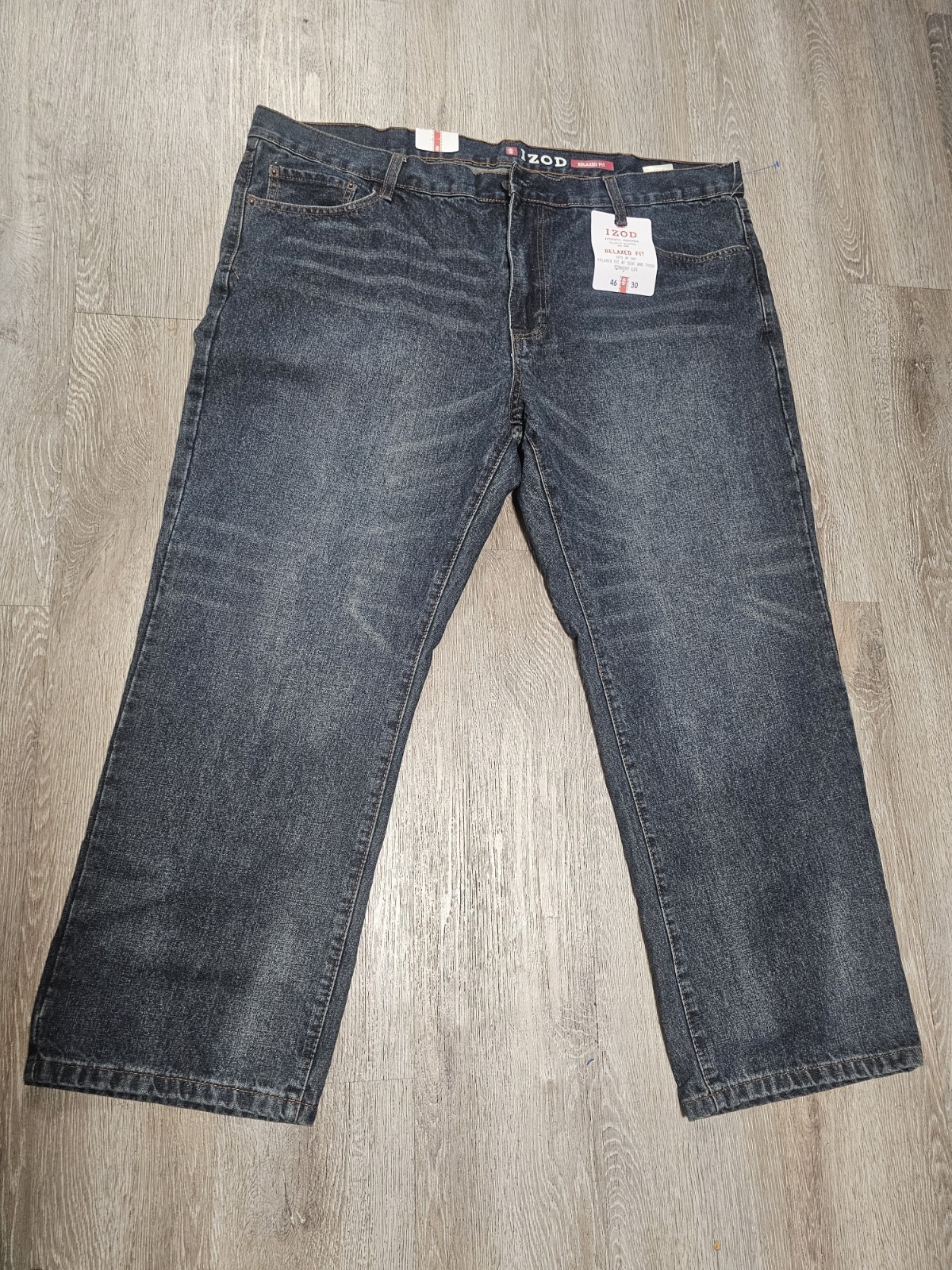 IZOD Men’s Relaxed Fit Jeans 46×30 Dark Wash Blue Straight Leg Denim Pants NWT