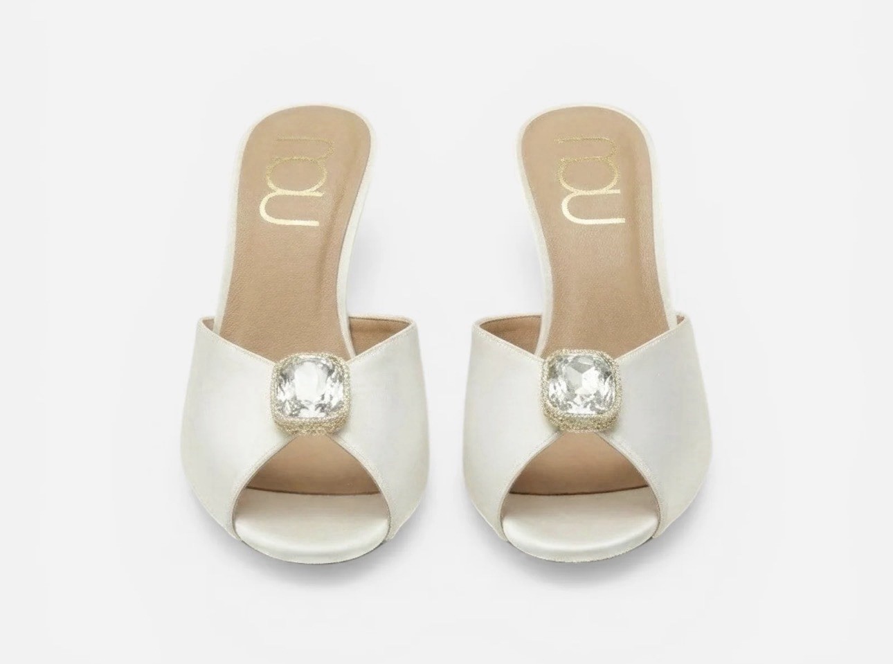 Nou The Mule Ivory Satin – Platinum Gem Size 38