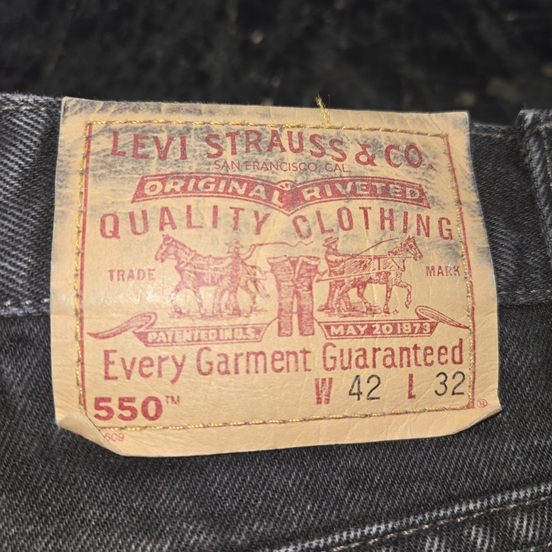 Levi’s Men’s Black Dark Wash Denim Jeans Relaxed Tapered Mid Rise 5-Pocket