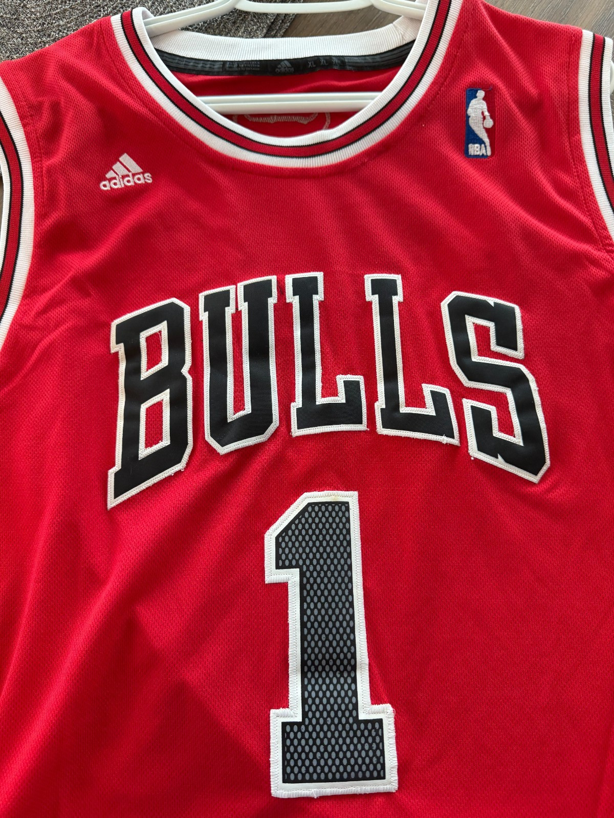 4 Bulls Basketball Jerseys Sz XL-3 used and 1 NWT
