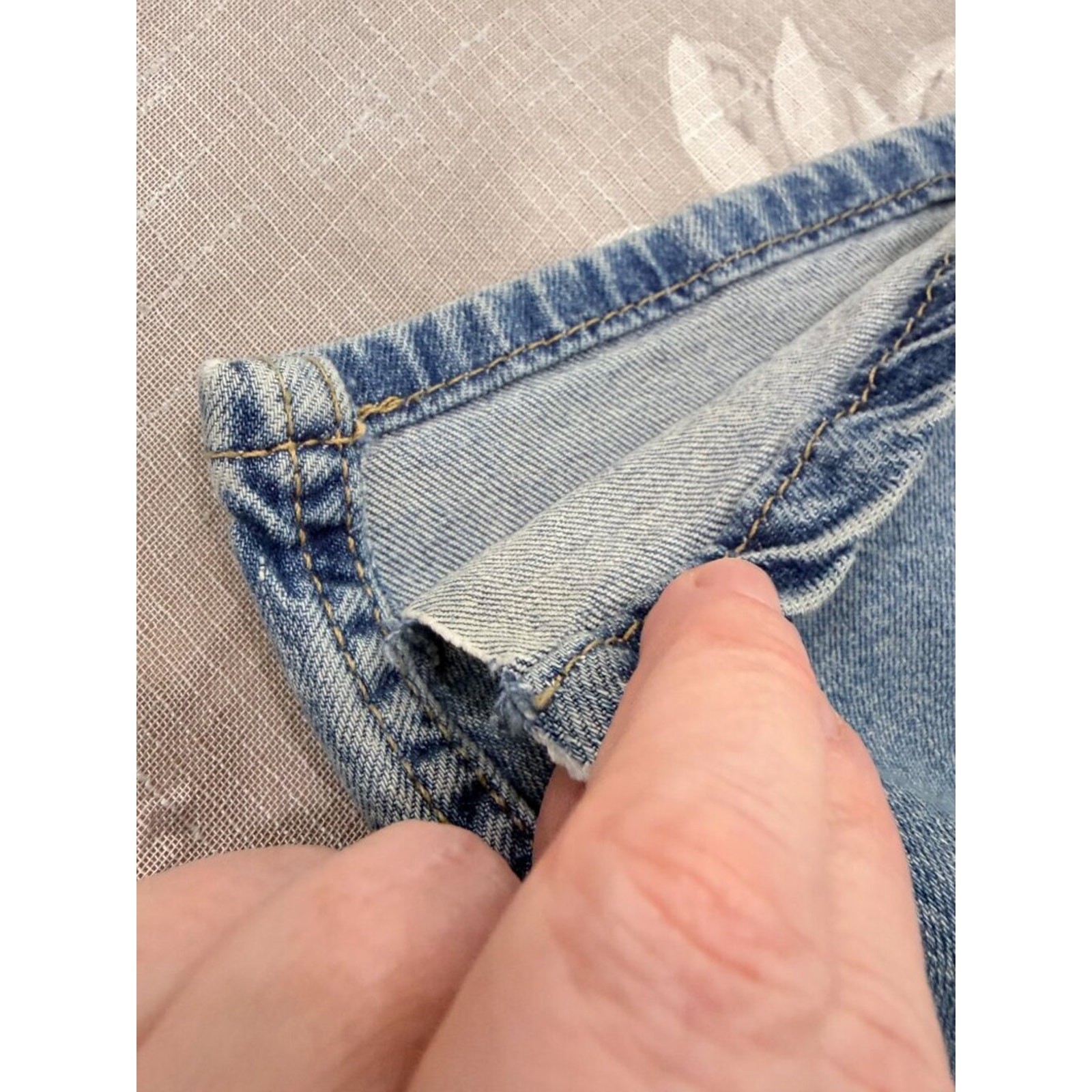 Levi’s 502 Taper Jeans Men’s W44 L34 Light Wash Stretch Denim Casual Classic Fit