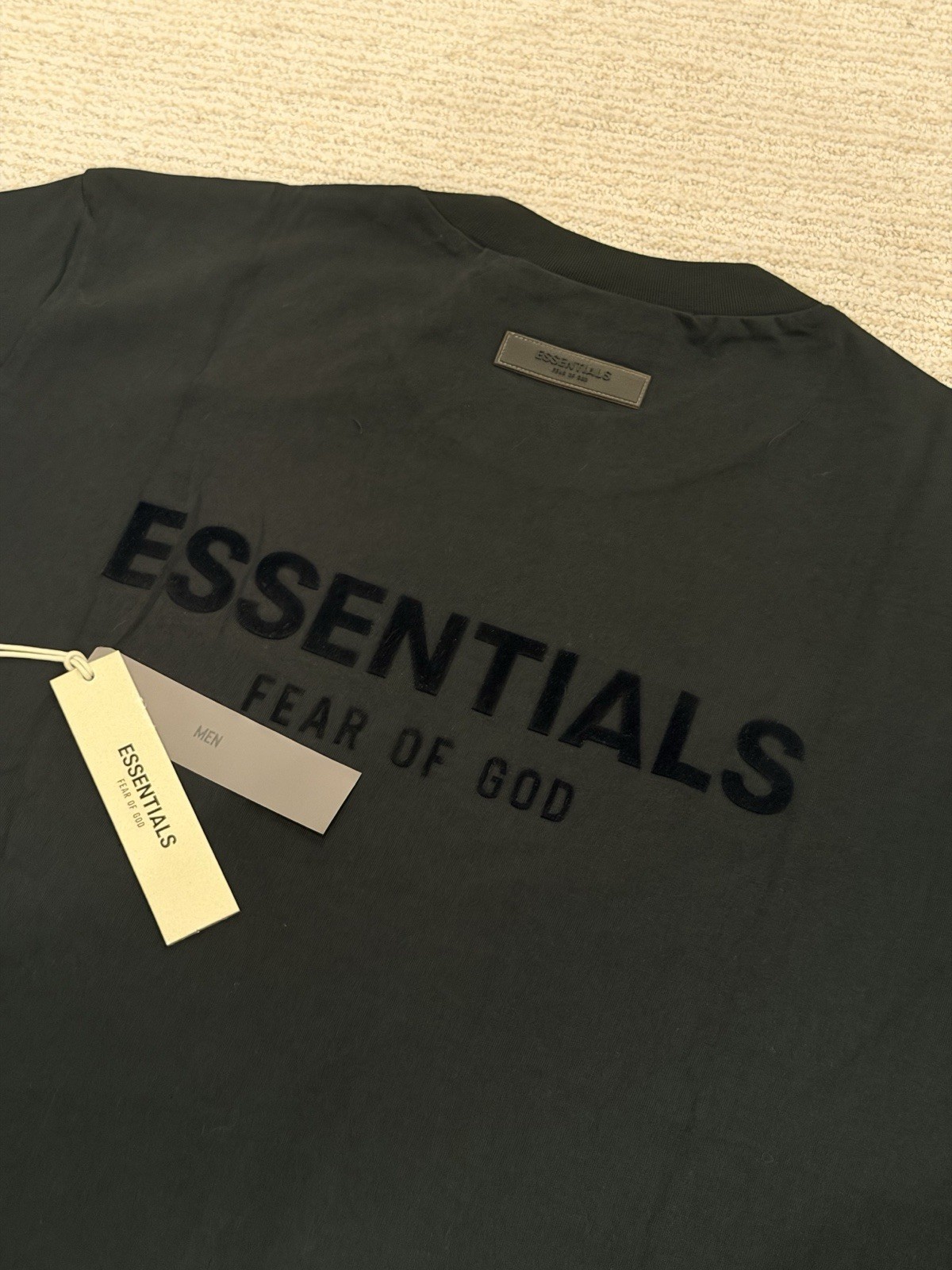 Fear Of God Essentials Black T-Shirt Men’s Tee NWT FOG Streetwear PacSun