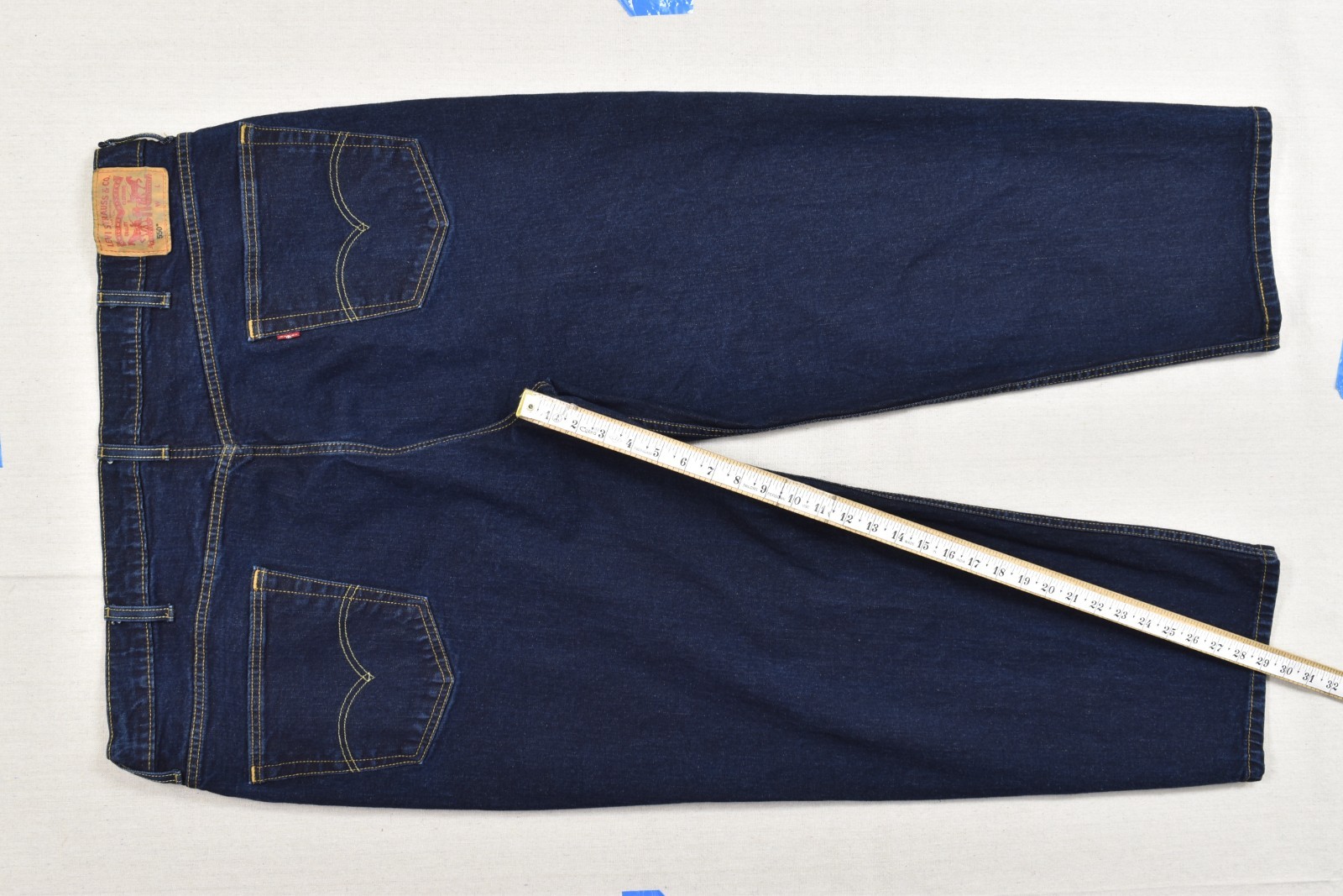 Levi’s 550 Relaxed Fit Men’s Blue Jeans Size 46×29 Dark Wash Denim Cotton