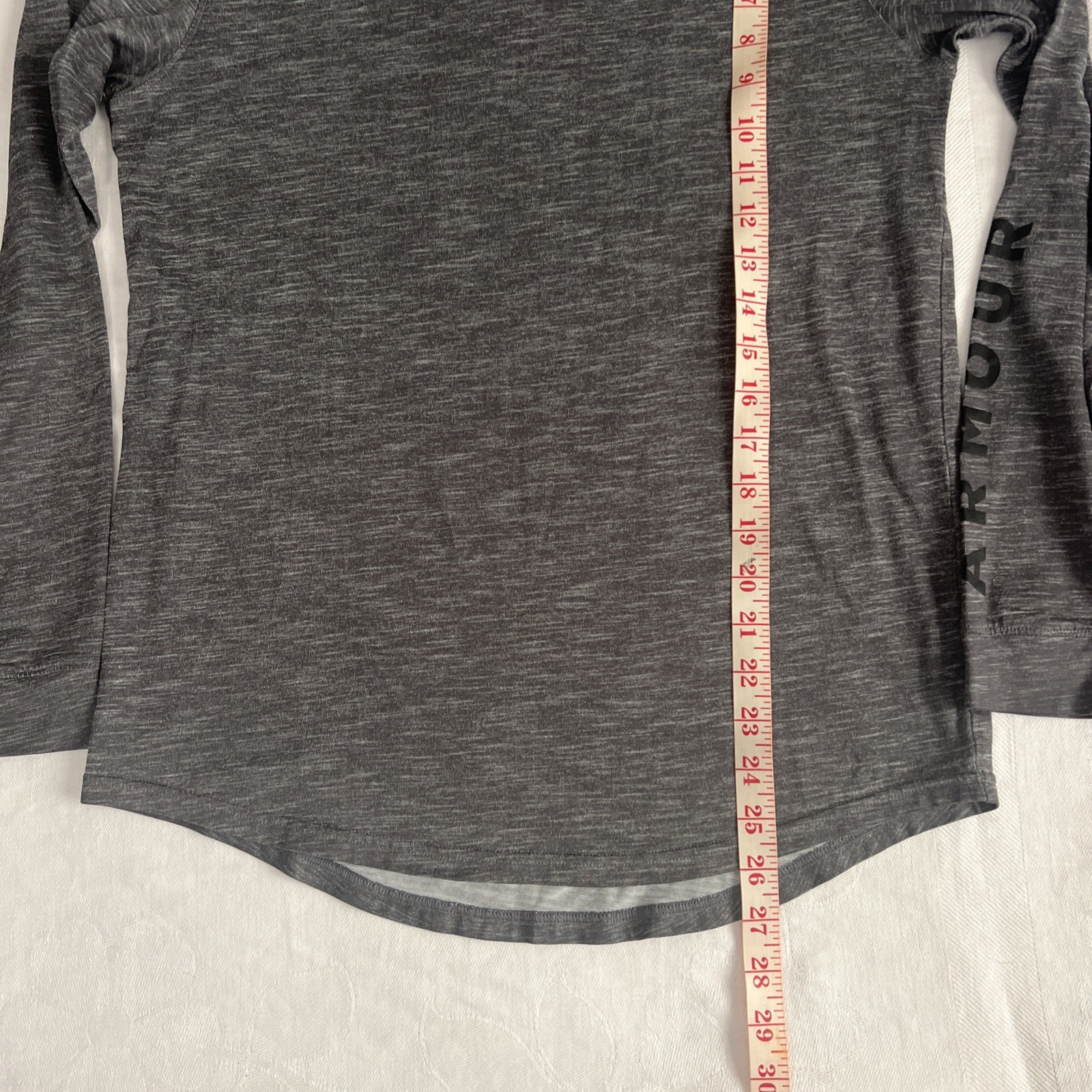 Under Armour Heat Gear Women’s Sz S Loose Fit Athletic Long Sleeve Top Dark Gray