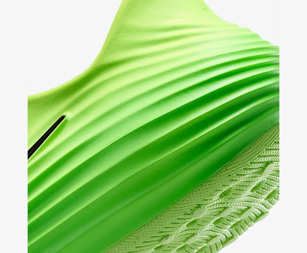 Nike ReactX Rejuven8 Green Strike HV5060-300 Mens New