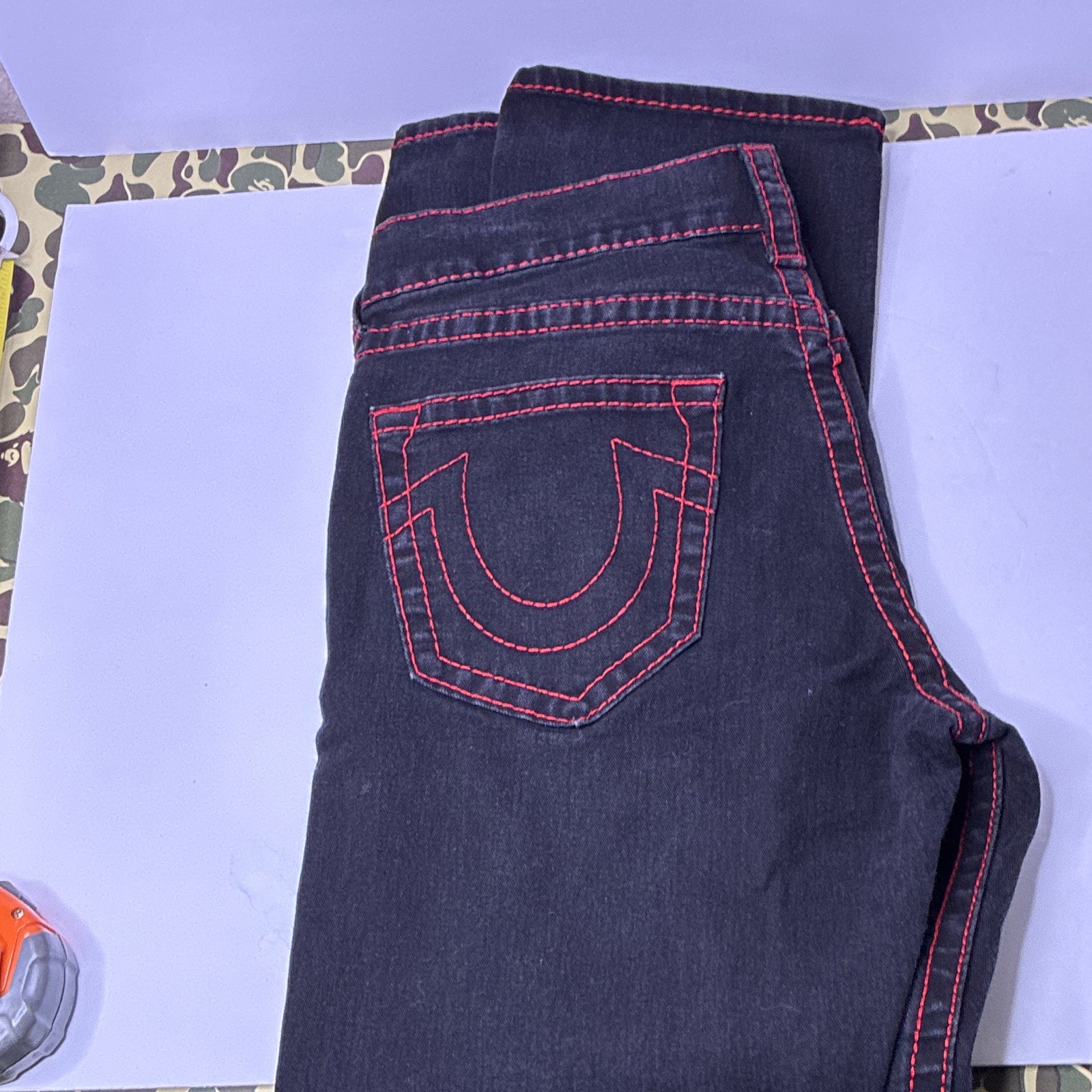True Religion Men’s Black Dark Wash Relaxed Straight Denim Jeans Logo 5-Pocket