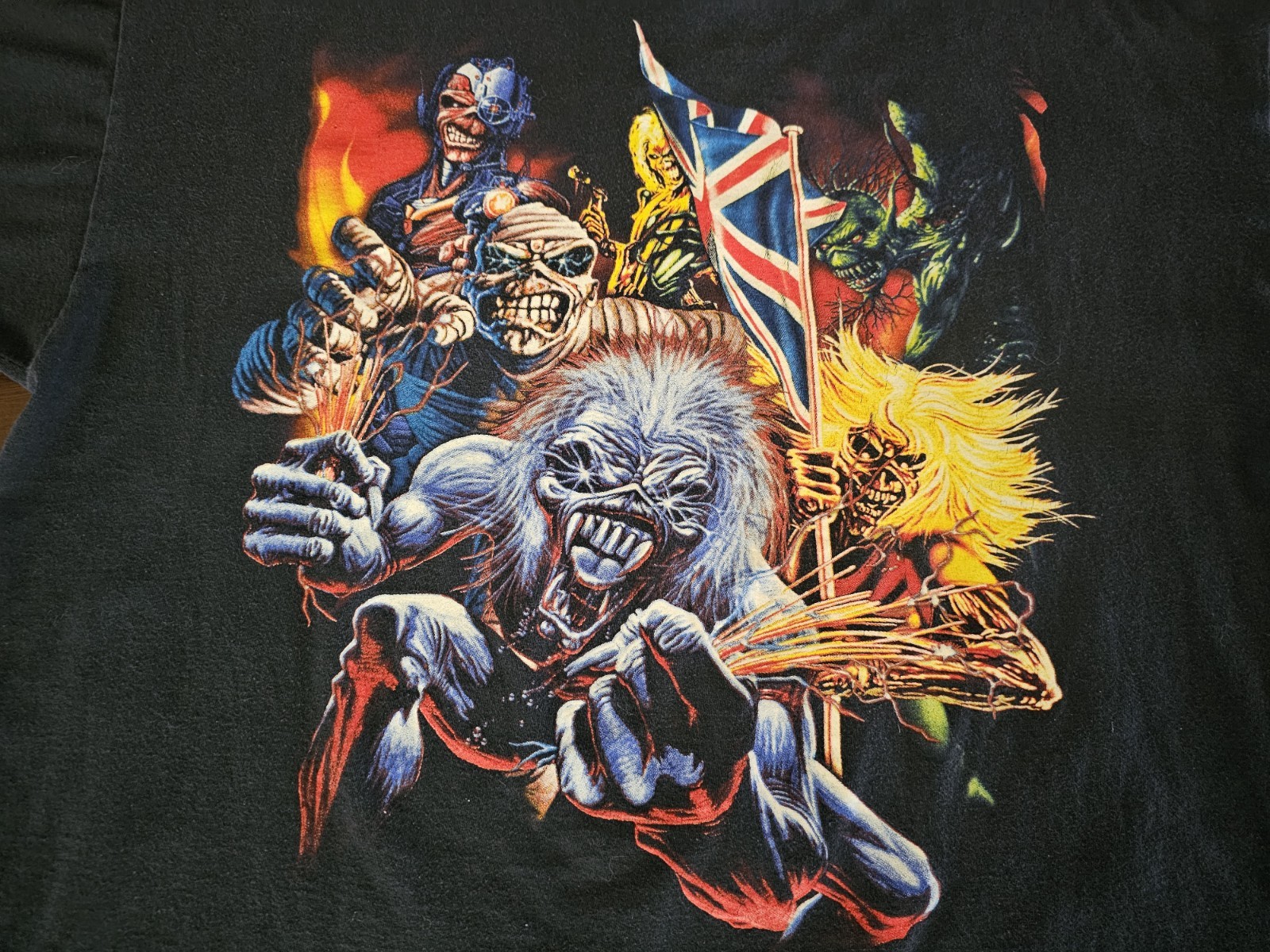 Vintage Iron Maiden wrap around Eddie 1995 Tultex Shirt XL RARE X Factour castle