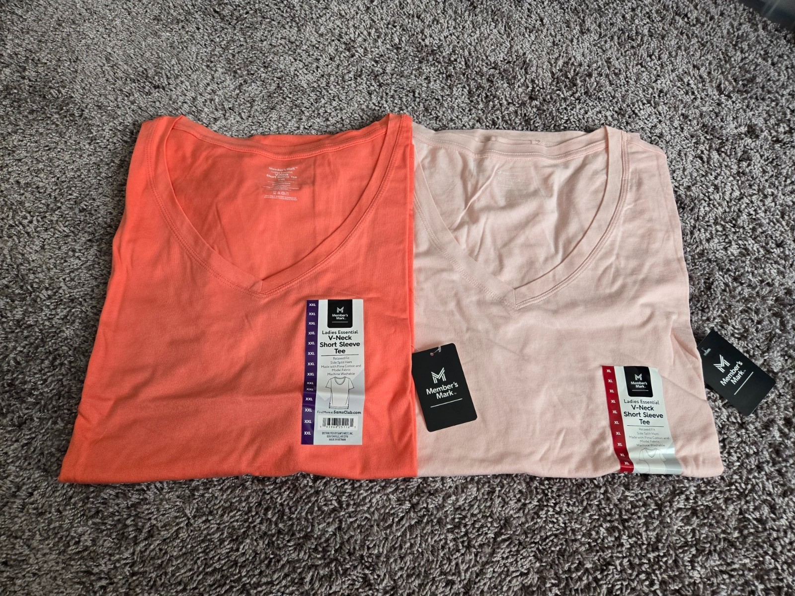 Women’s Ladies Solid Tee Shirt Short Sleeve Peach or Pink V Neck Casual Top NWT