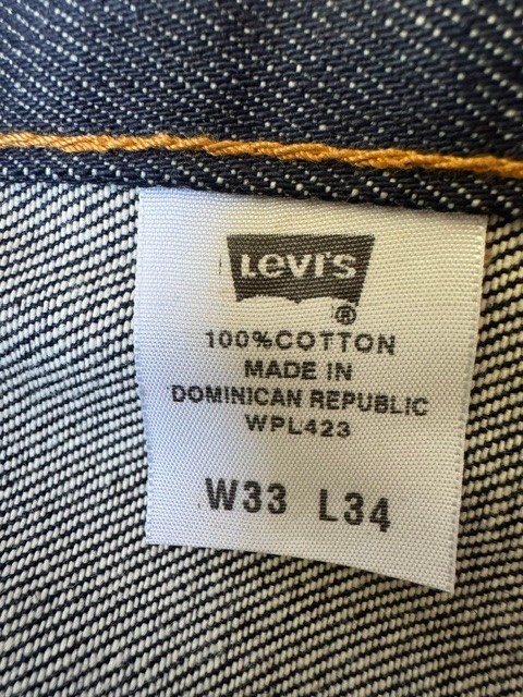 Levi’s Men’s 501 Original Shrink to Fit Denim Button Fly Classic Rise Jeans