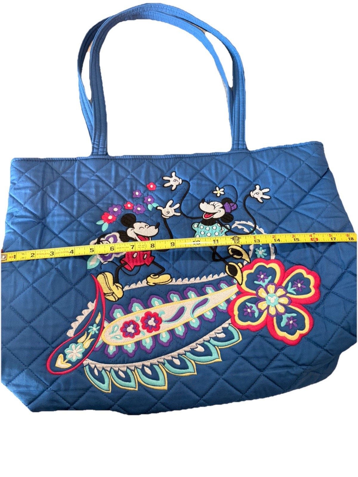VERA BRADLEY DISNEY SENSATIONAL SIX;LG EMBROIDERED/MICKEY&MINNIE TOTE