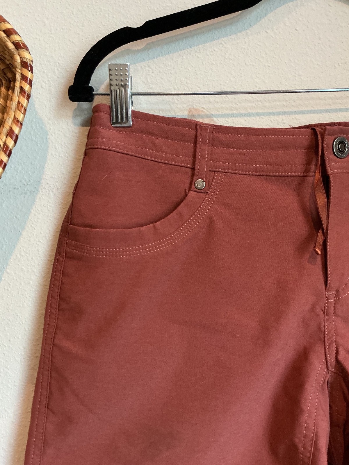 KUHL Maroon Nylon Polyester CABO Shorts Women’s Size 8 Hiking Activewear