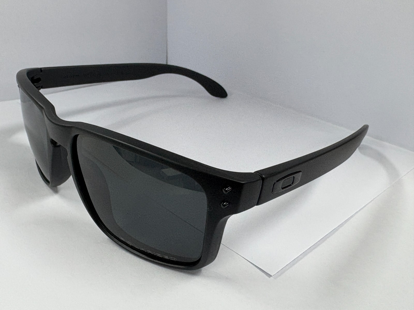 New Oakley Holbrook Polarized Sunglasses OO9102 / Without Box