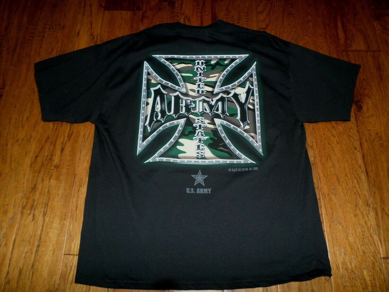 U.S MILITARY ARMY T- SHIRT IRON CROSS MADE IN THE USA BLACK INK DESIGN MEDIUM