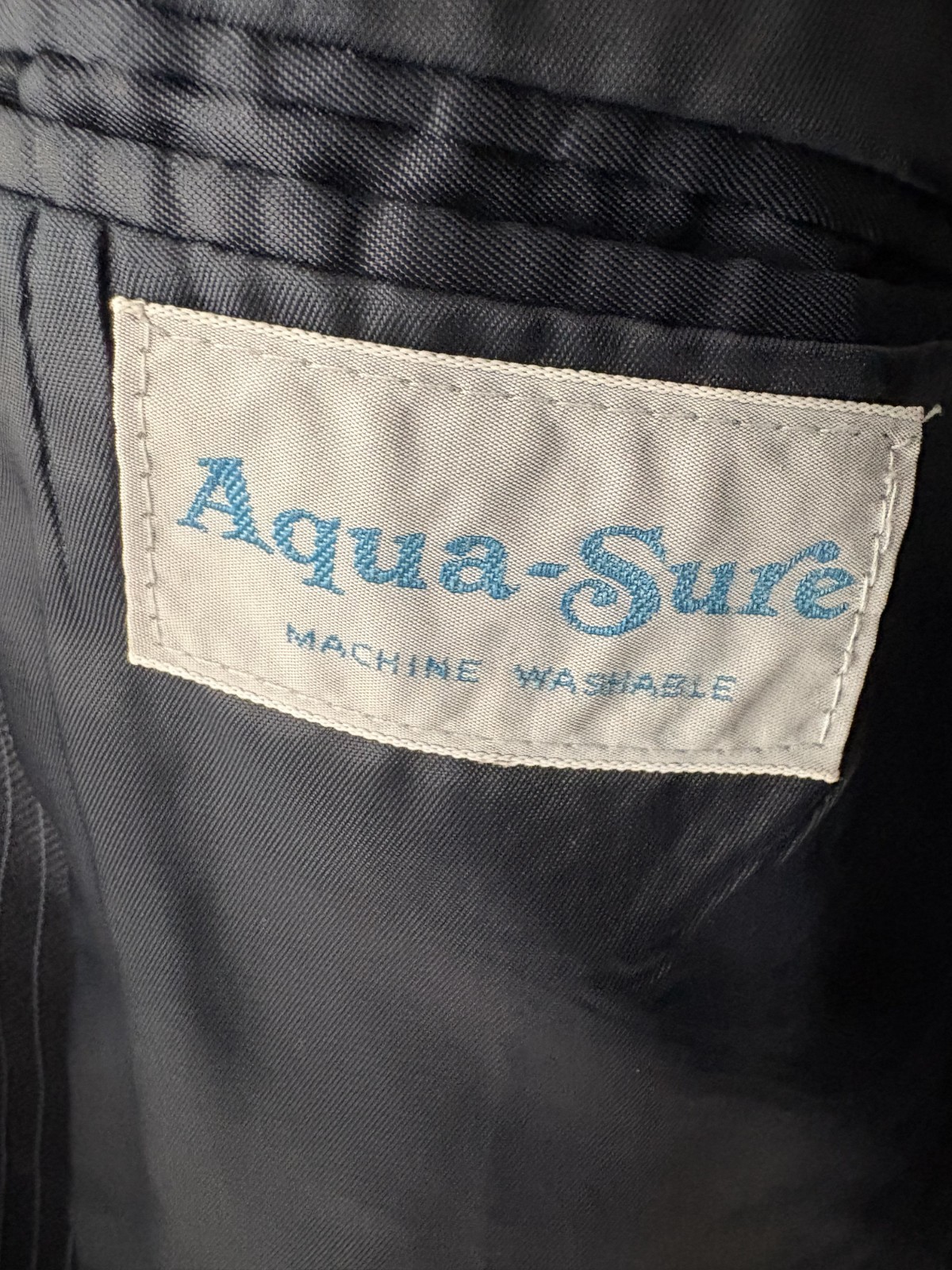 Men’s Blazers/ Sports Coat – Aqua-Sure 43L Navy – Machine Washable Blazer!