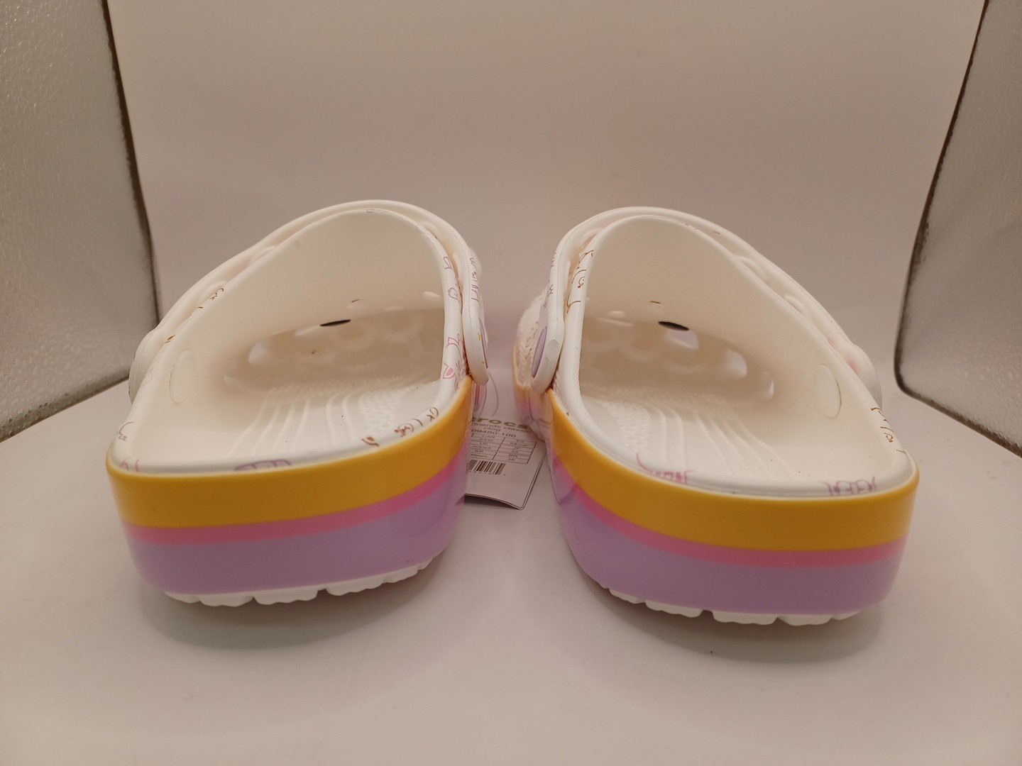 NEW Crocs Line Friends Classic Size Men 4 Women 6 US