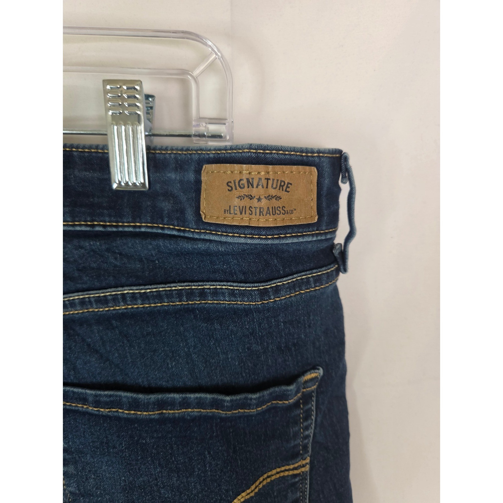 Signature by Levi Strauss Modern Skinny Jeans Dark Wash Denim