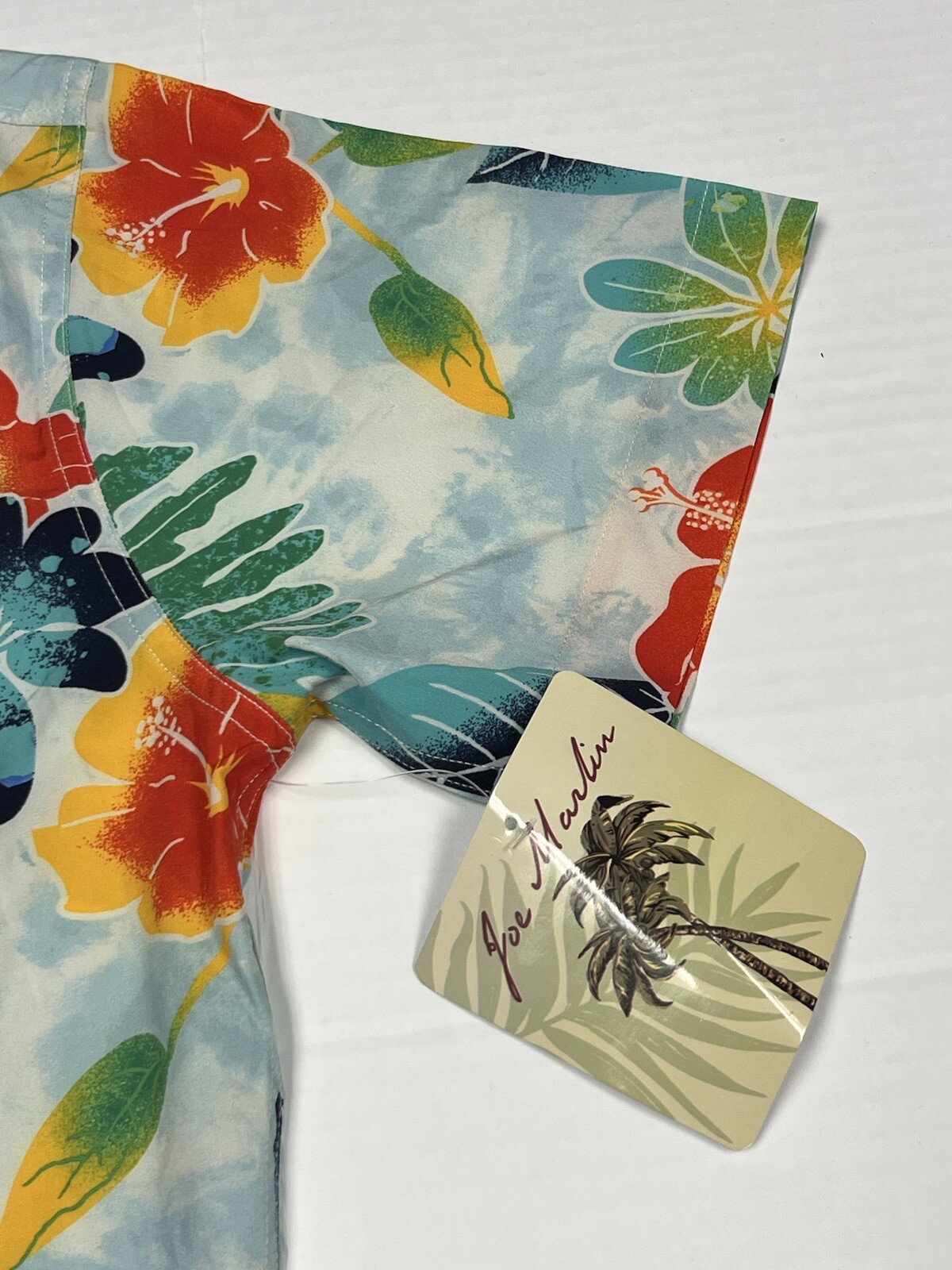 Joe Marlin Button Up Hawaiian Shirt Men Large Vibrant Floral Wicking Fishing NWT
