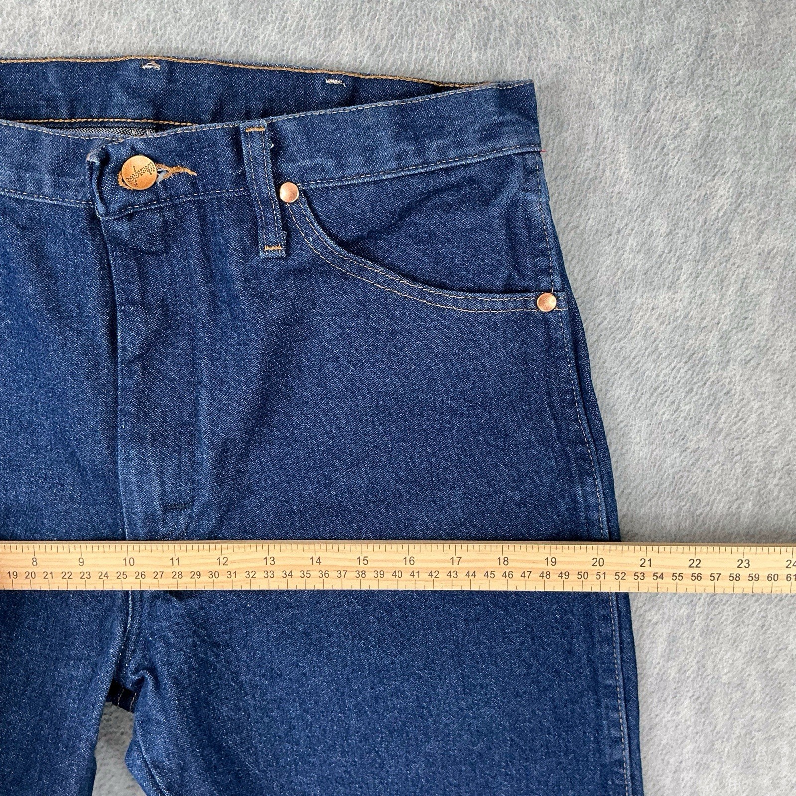 Wrangler Jeans Men 34×32 (ACTUAL 32×30) Blue 13MWZ Cowboy Cut Western