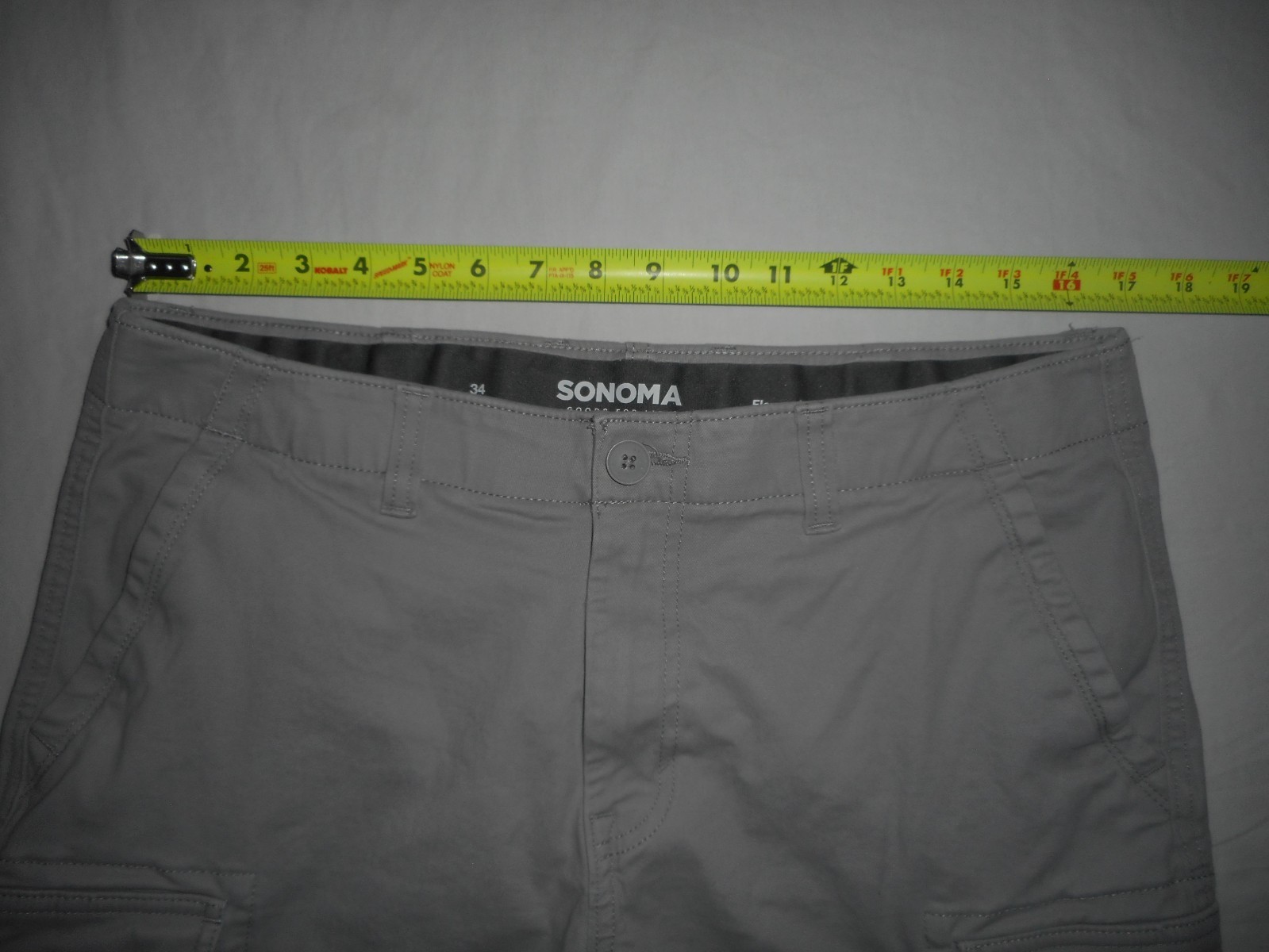 Sonoma Flexwear Gray Cargo Shorts – Mens Size 34 – Good Condition – Nice Shorts