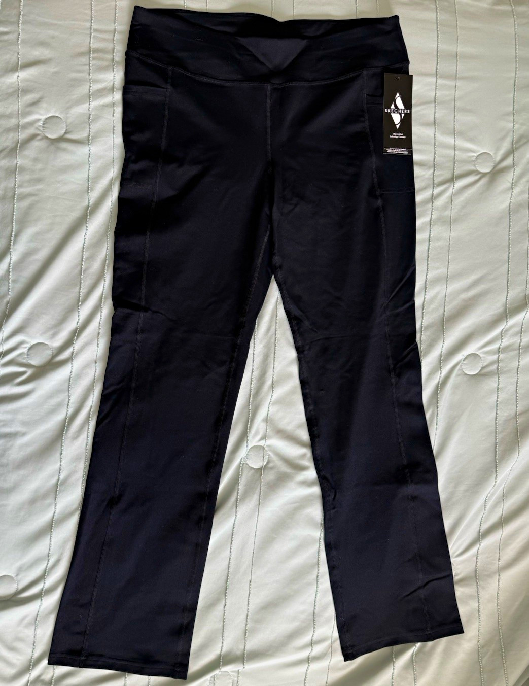 SKECHERS GOwalk Women’s GO FLEX Midrise Flare Pants Black 2XL Pull-On Pockets