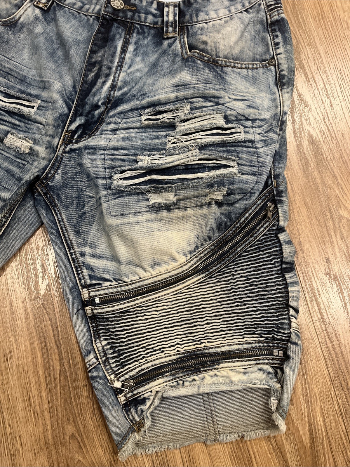 Smoke Rise Sz 38 Denim Shorts Cotton Blend “Rip & Repair” Style with Zippers EUC