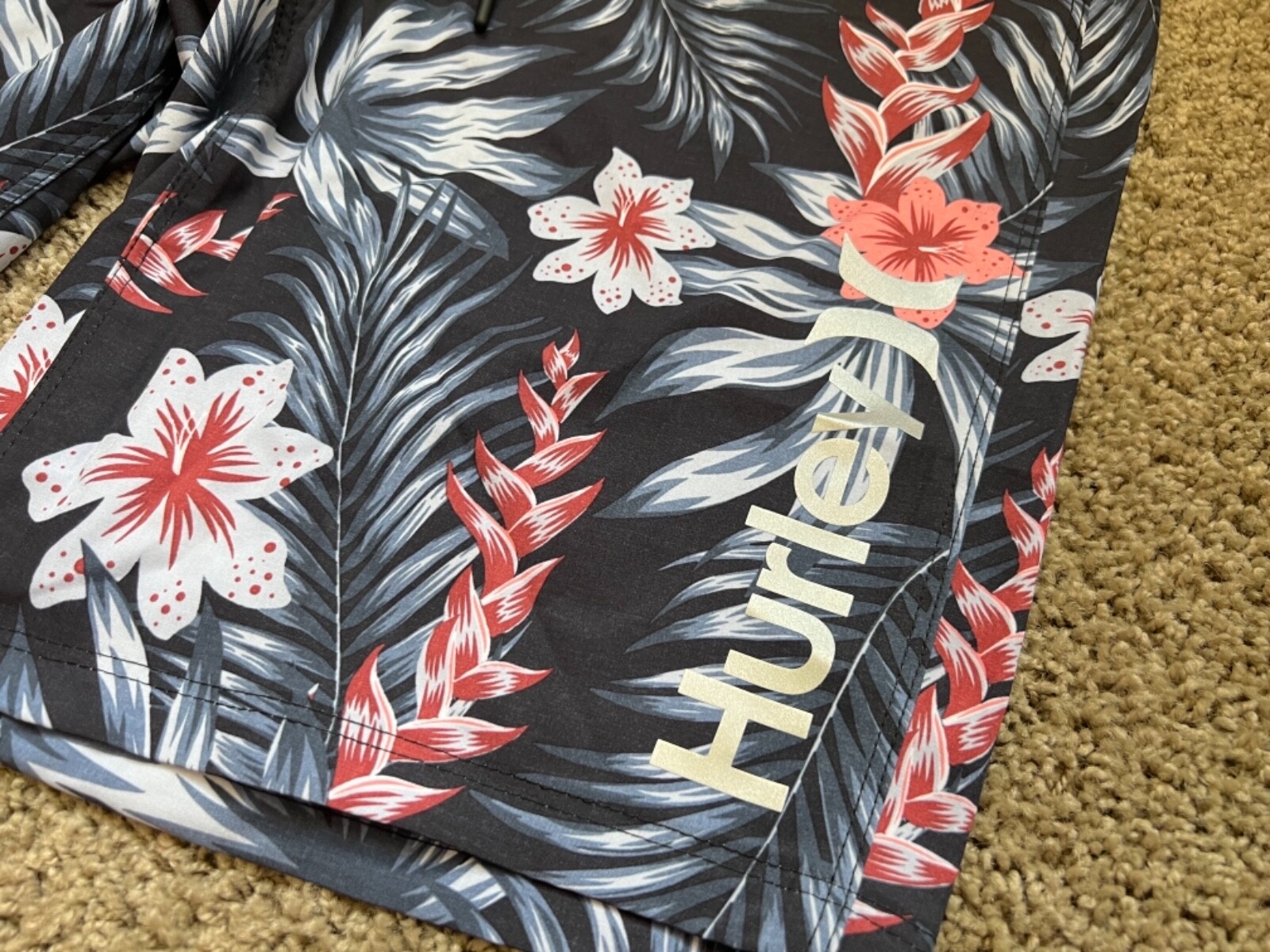 $45 – BRAND NEW HURLEY MENS BOARD SHORTS FLORAL 28 29 30 31 32 33 34 36 38 40 42