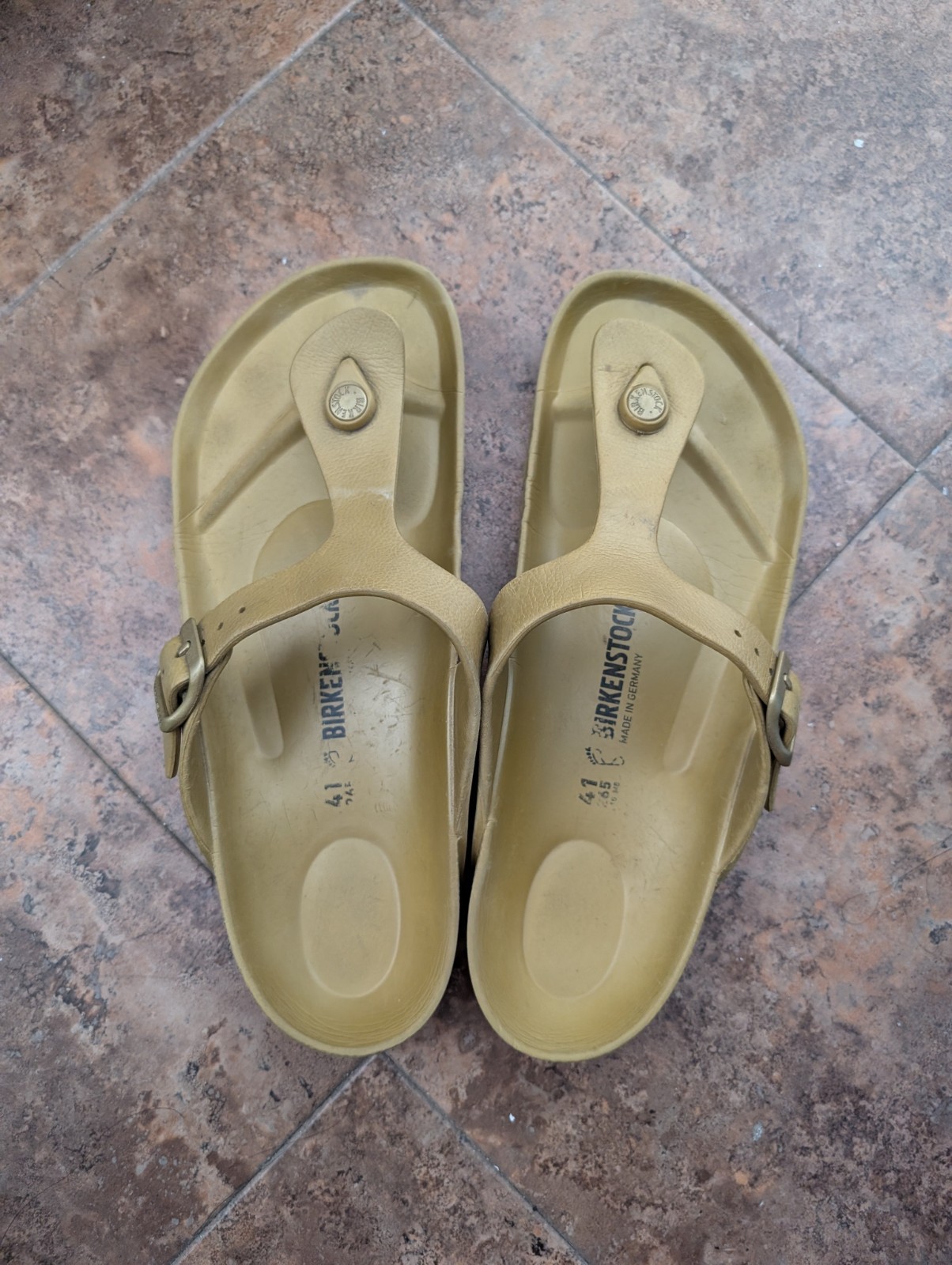 Birkenstock Gizeh Beach Thong Sandals Slippers Gold EU 41 US Women 10 Men 8