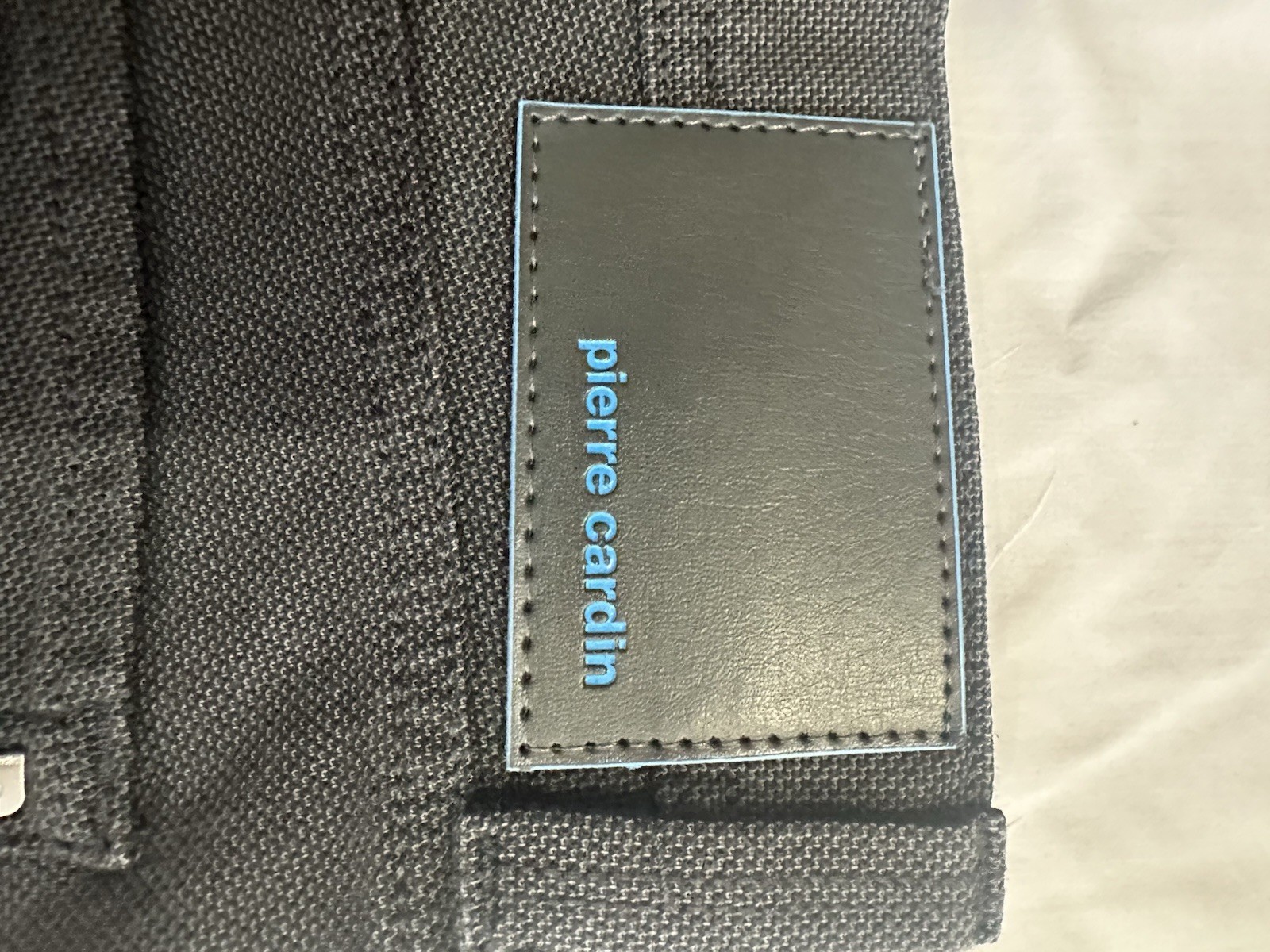 Pierre Cardin Future-Flex Men’s Gray Tapered Stretch Denim Jeans 5-Pocket