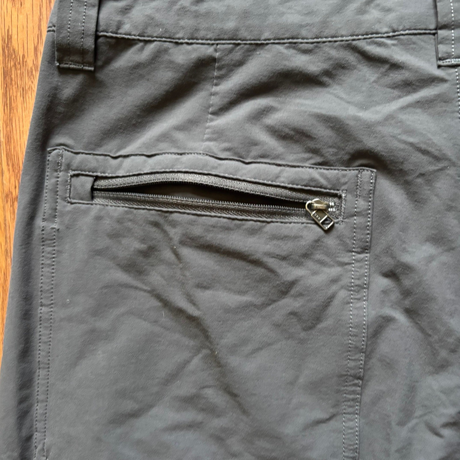 Men Patagonia Quandary Forge Gray Hiking Multifunctional Nylon Pants Size 32