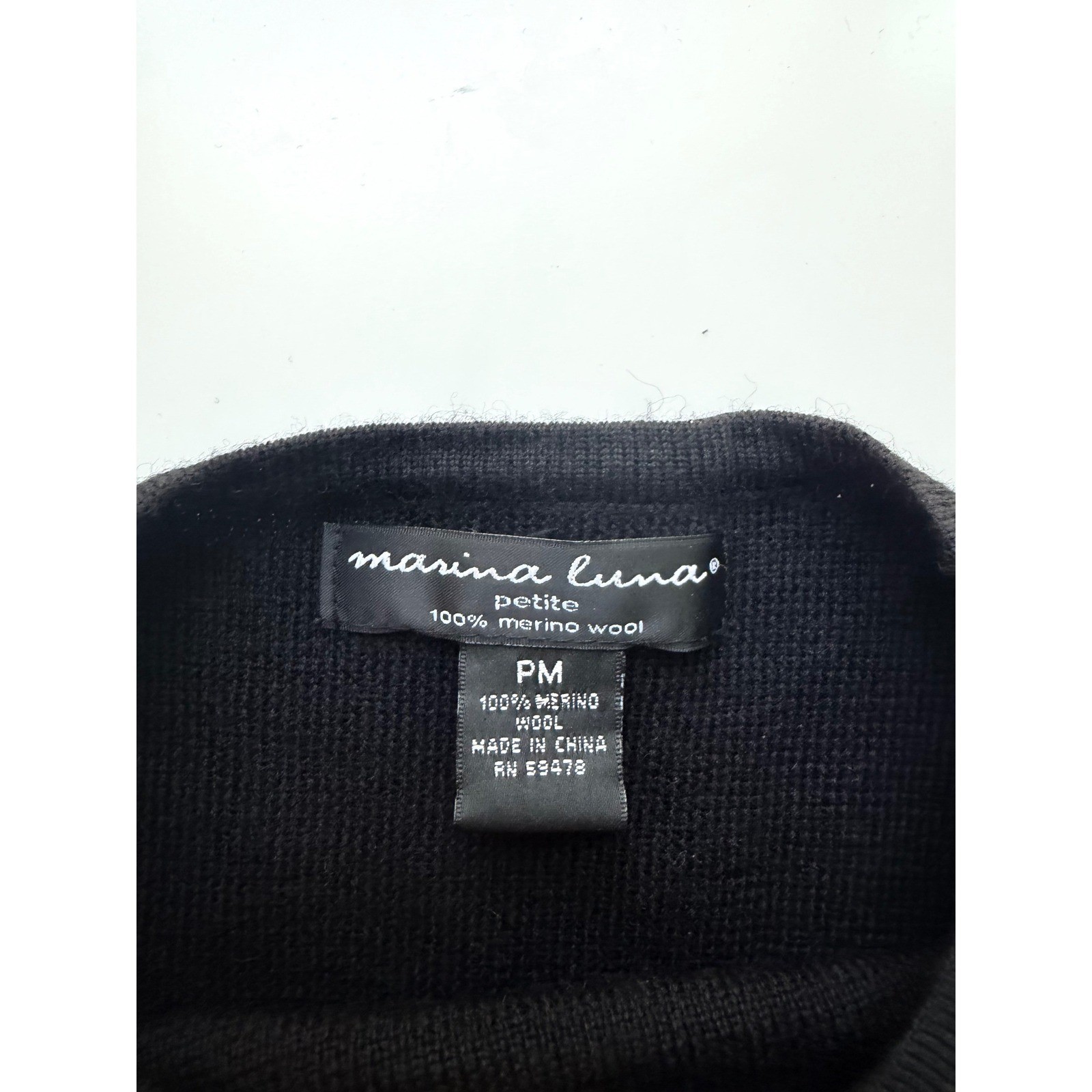 Marina Luna Petite Black 100% Merino Wool Crewneck Sweater PM Long Sleeve Knit