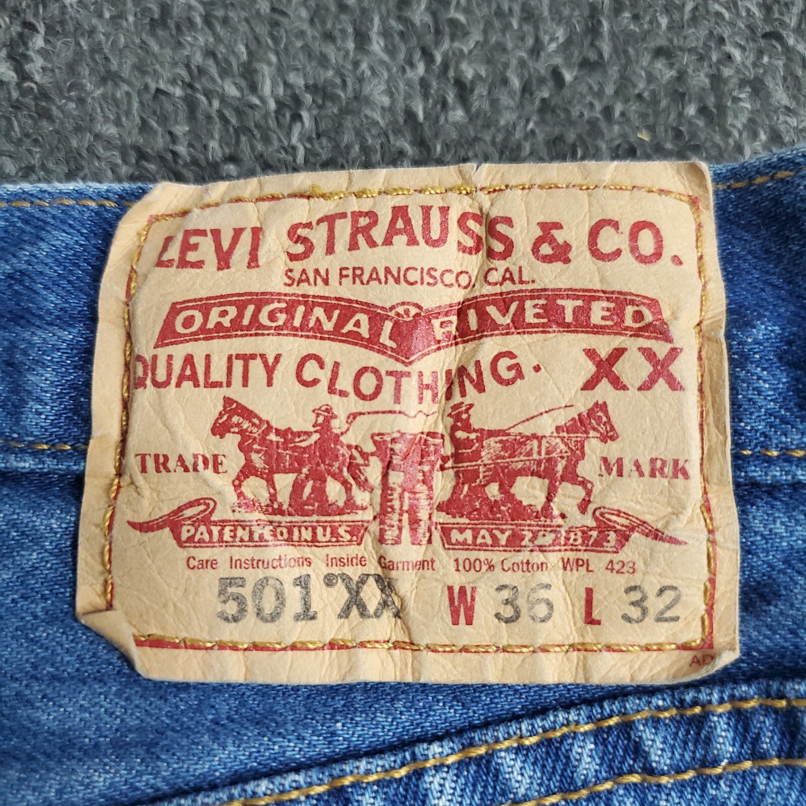 Vtg Levi’s 501XX Jeans Mens 36×32 Blue Straight Medium Wash Button Fly Fit 34×28