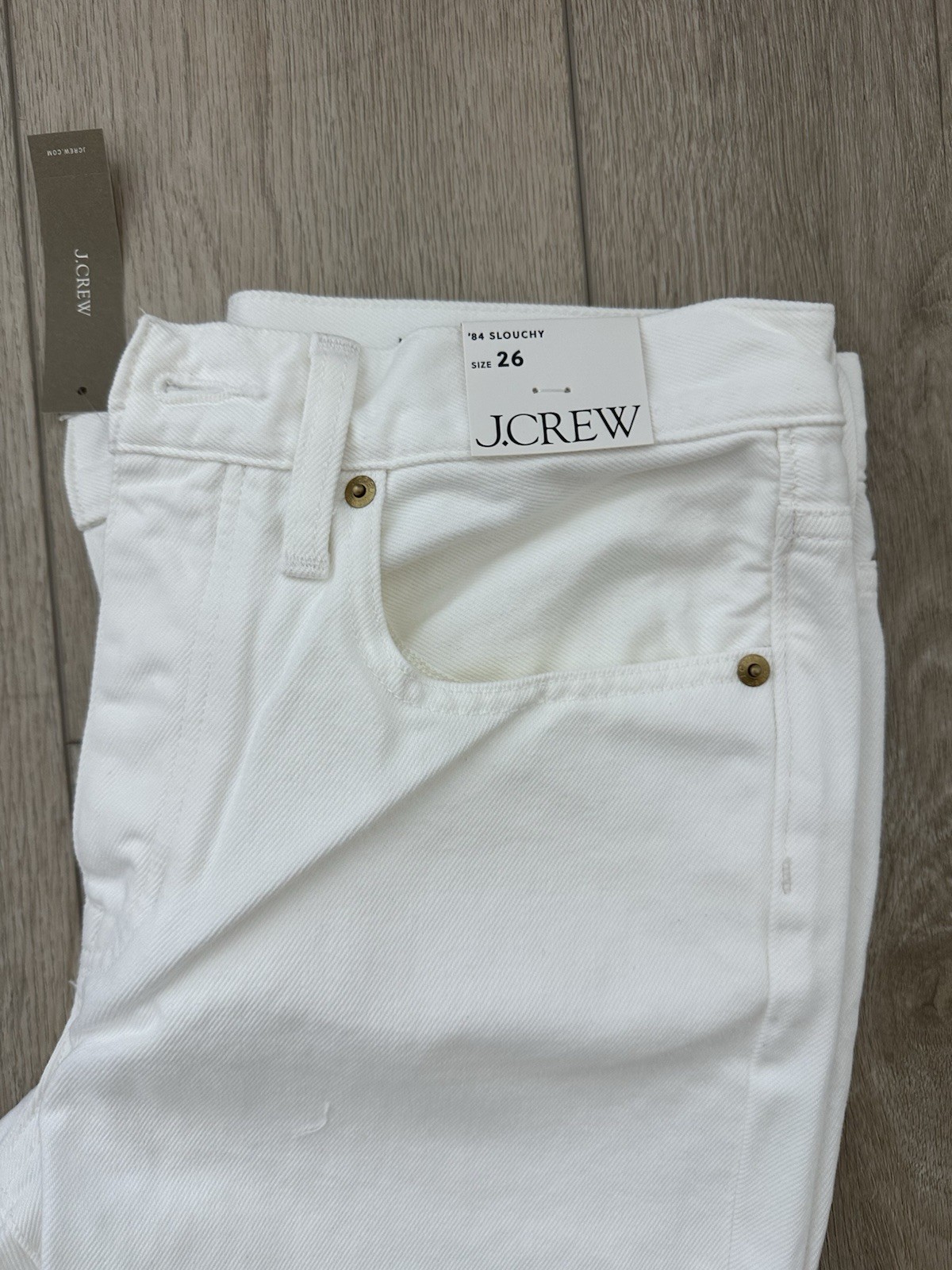 NWT!! J. CREW White ’84 Slouchy Jeans Solid Button Fly Straight Legs Size 26