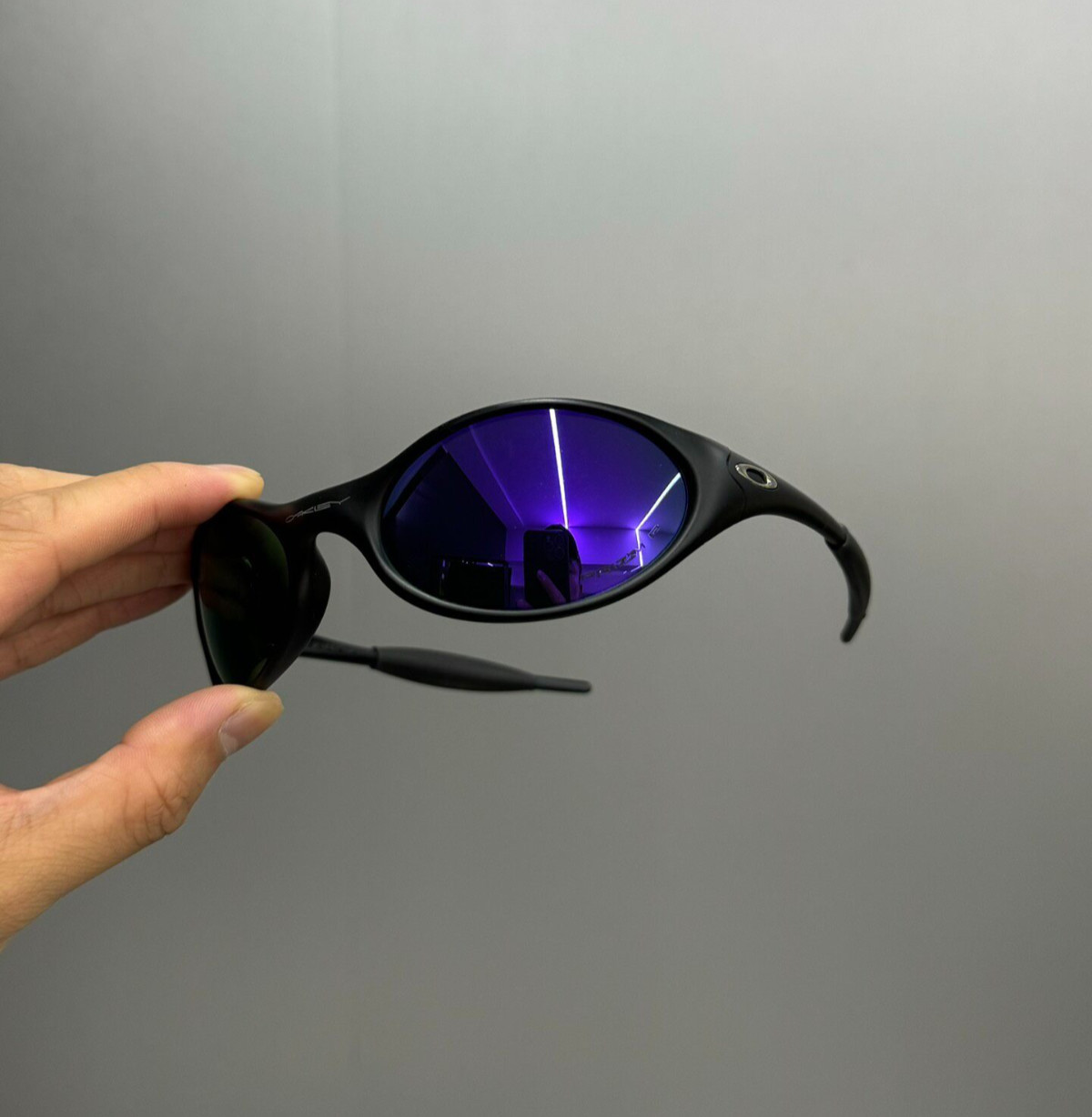 Oakley Minute 1.0 OO9133 Polarized Sunglasses Matte Black Frame Purple Lens