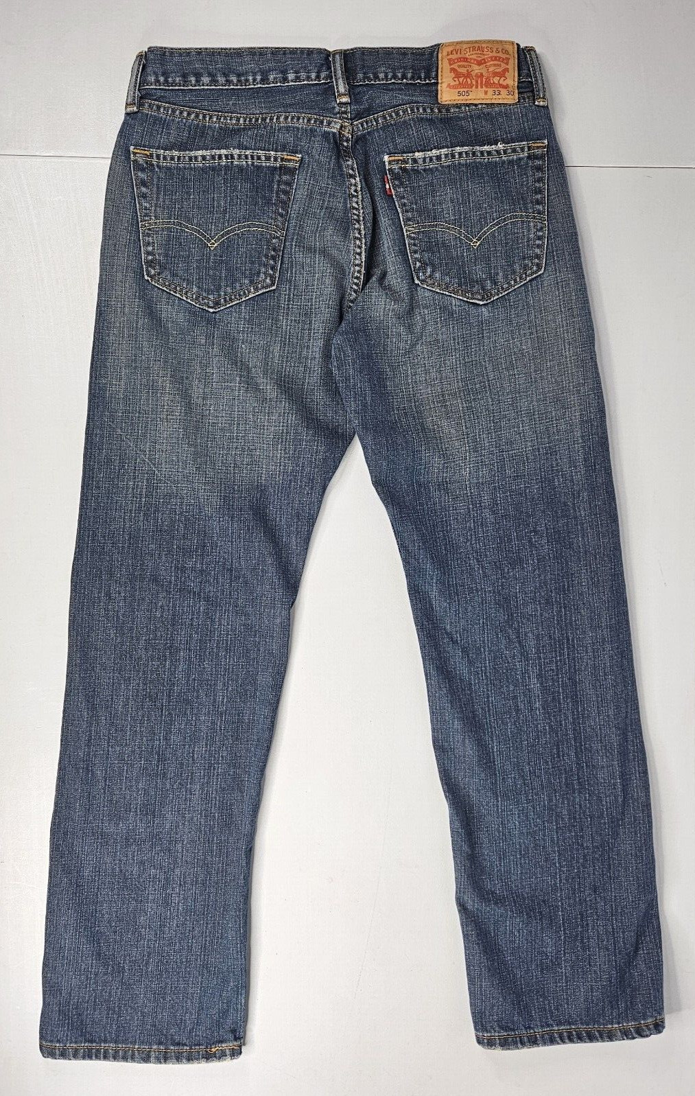 Levis Men’s 505 Regular Fit Jeans Straight Leg Blue Denim Size 33×30