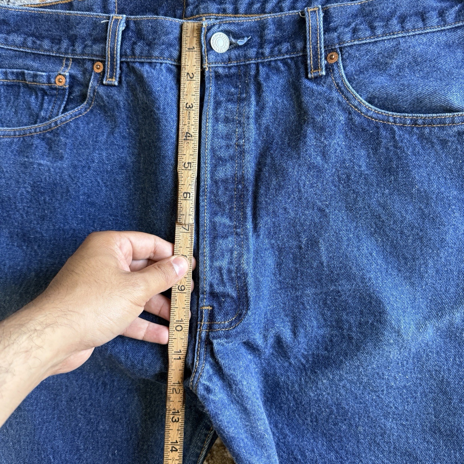 Vintage Levi’s Jeans Mens (FITS 36×31”) 501 XX Shrink To Fit Made in USA Denim