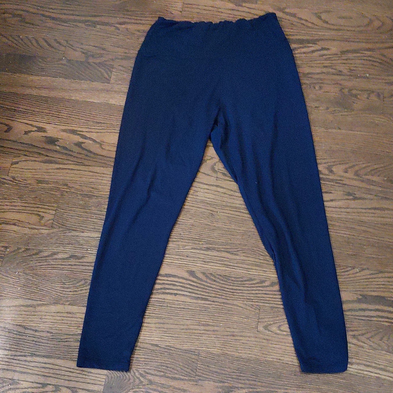 Black Ankle Leggings Women L/XL Solid Polyester Spandex Hand Wash Only